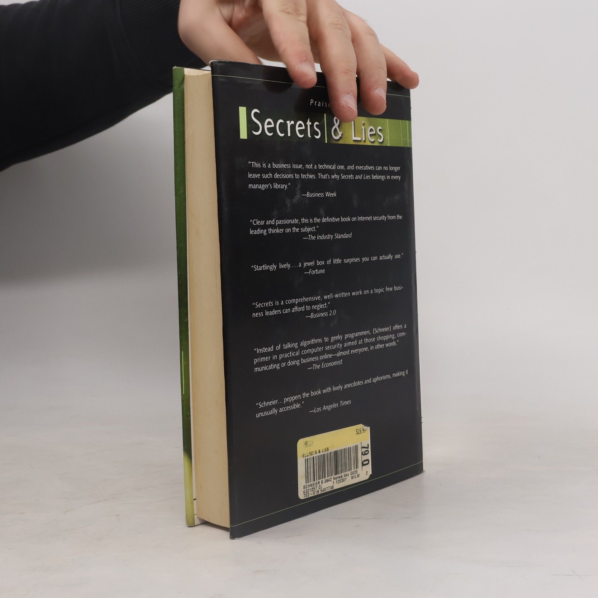 Bruce Schneier Secrets and Lies: Digital security in a networked world