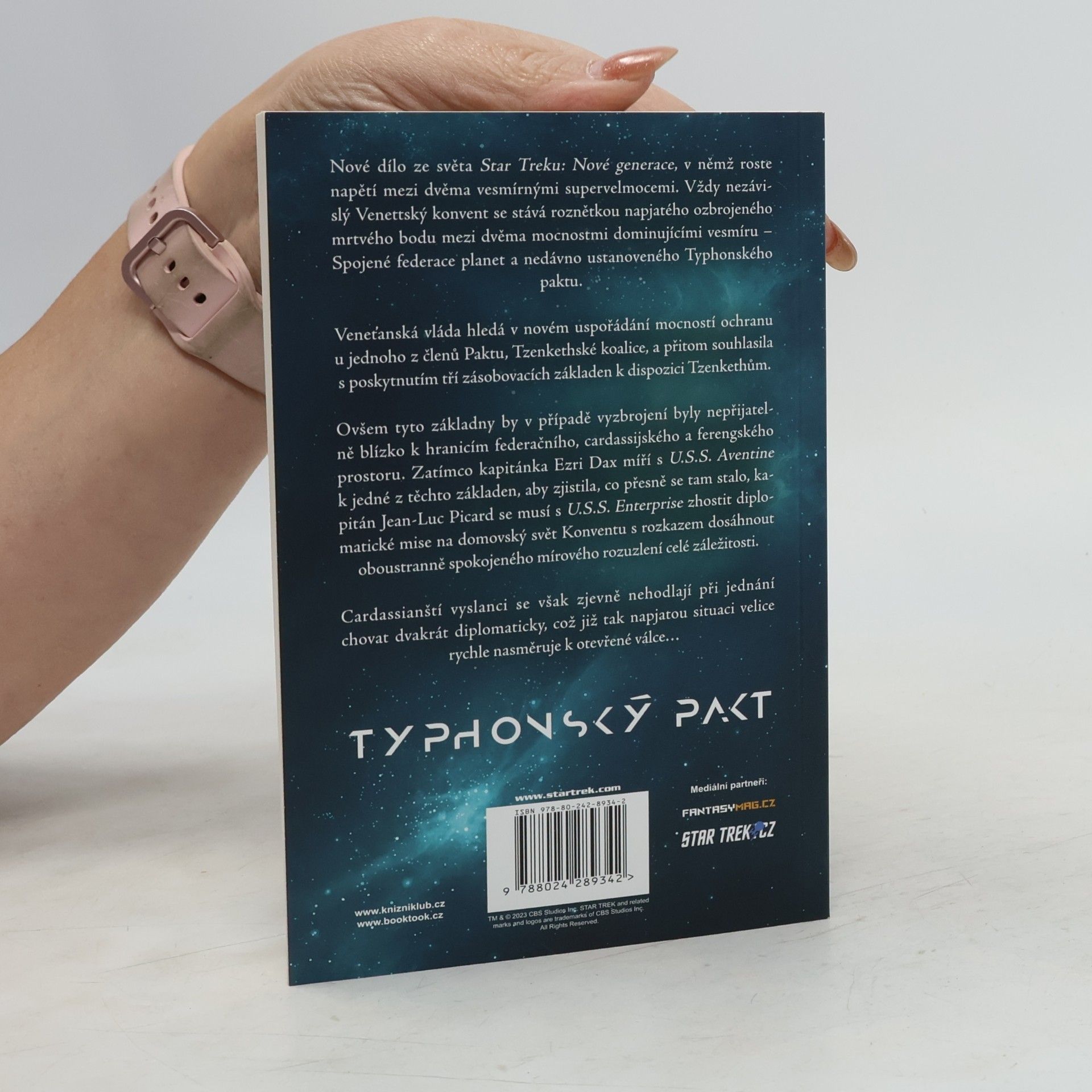 Una McCormack Star Trek: Typhonský pakt – Na pokraji války