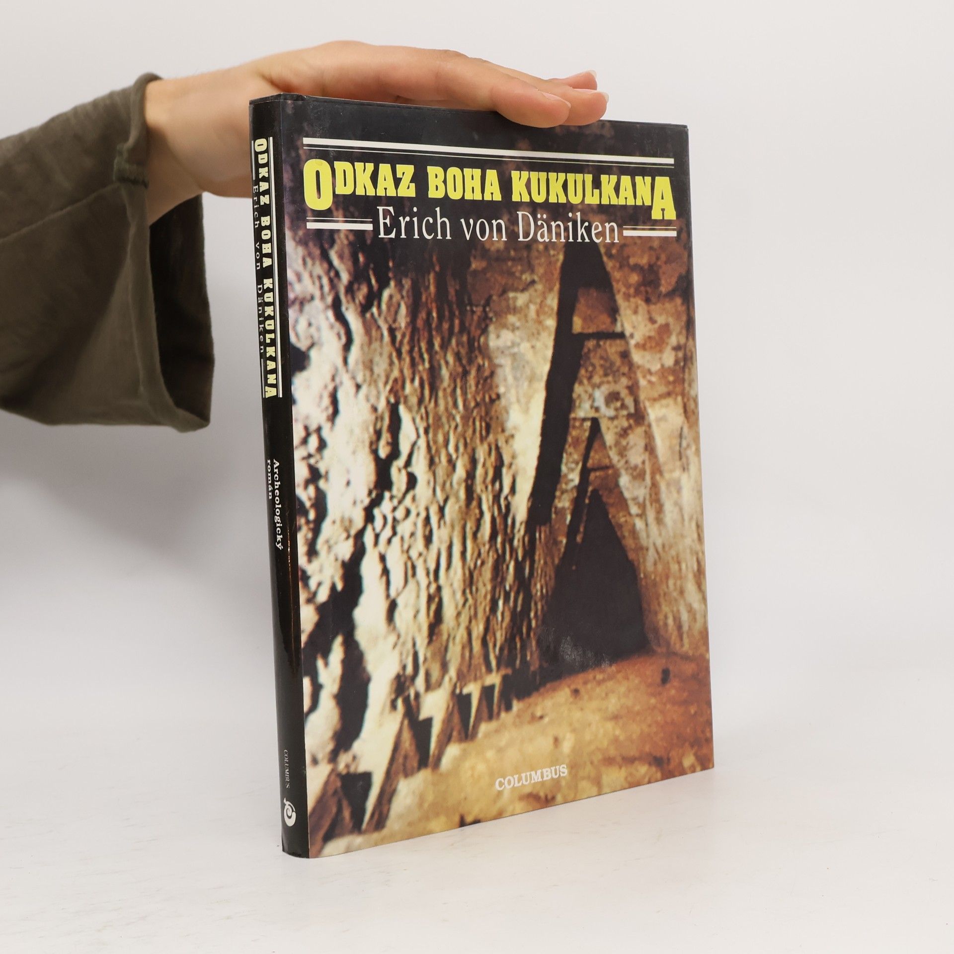 Erich von Däniken Odkaz boha Kukulkana
