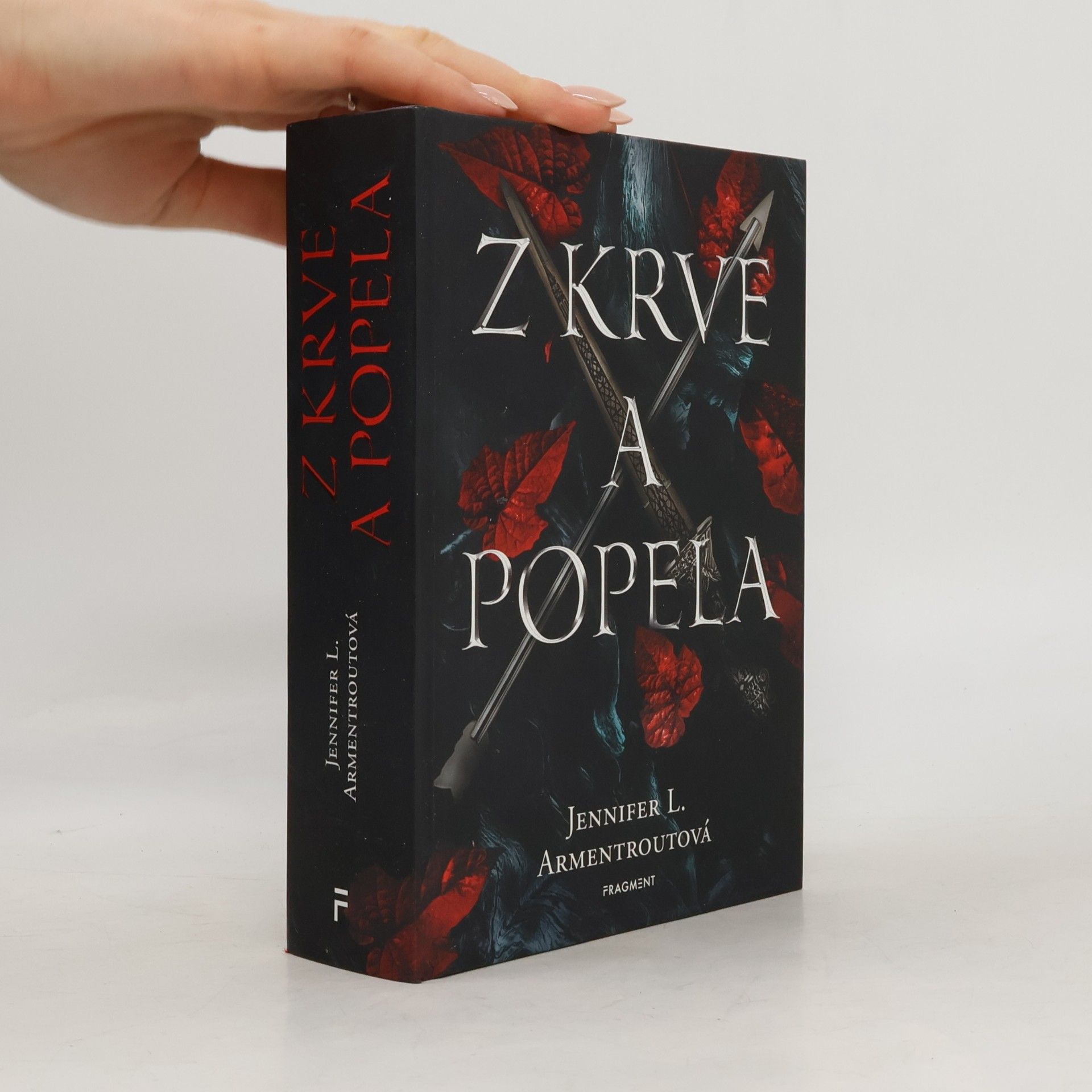 Jennifer L. Armentrout Z krve a popela