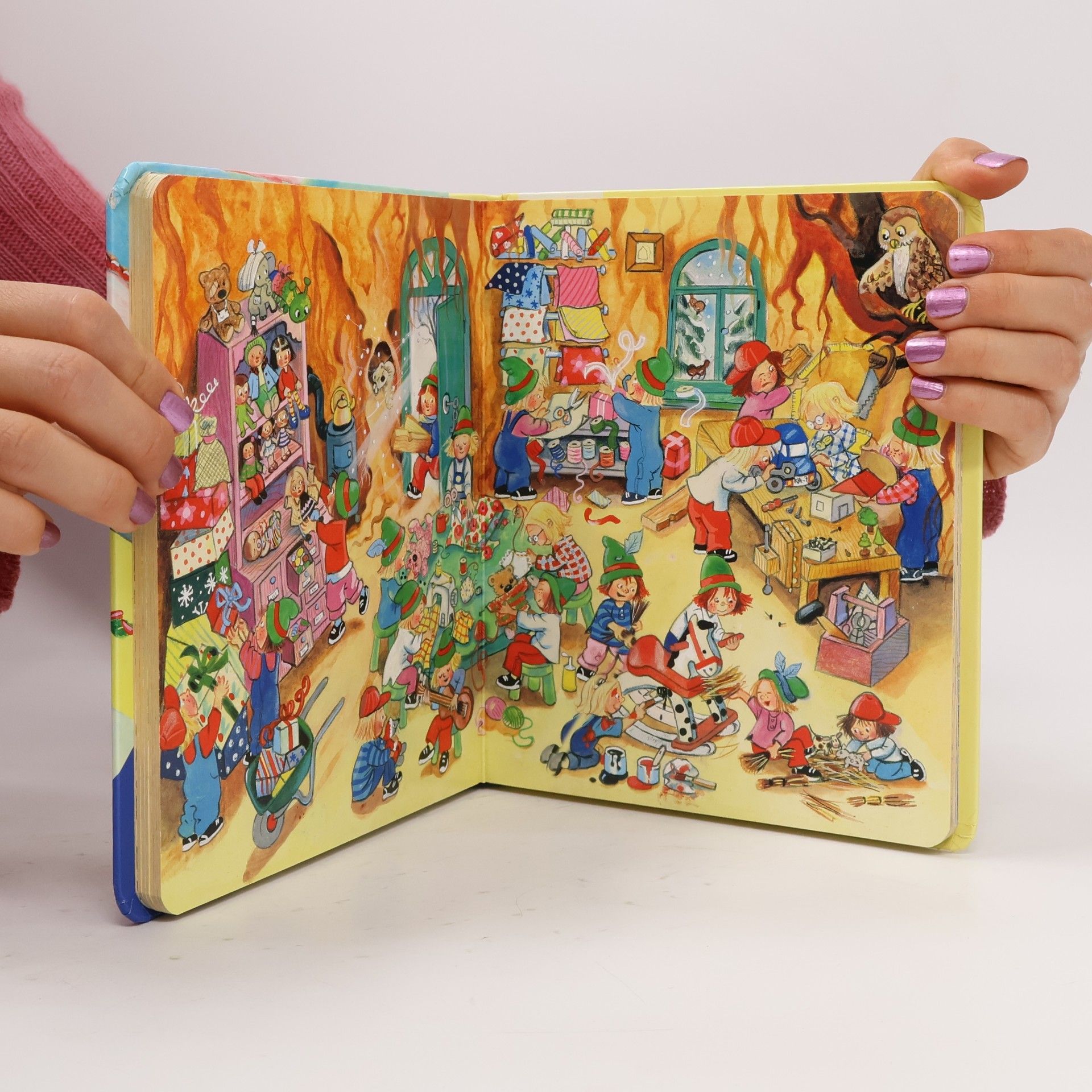 Zora Mein liebstes Weihnachts-Wimmelbuch
