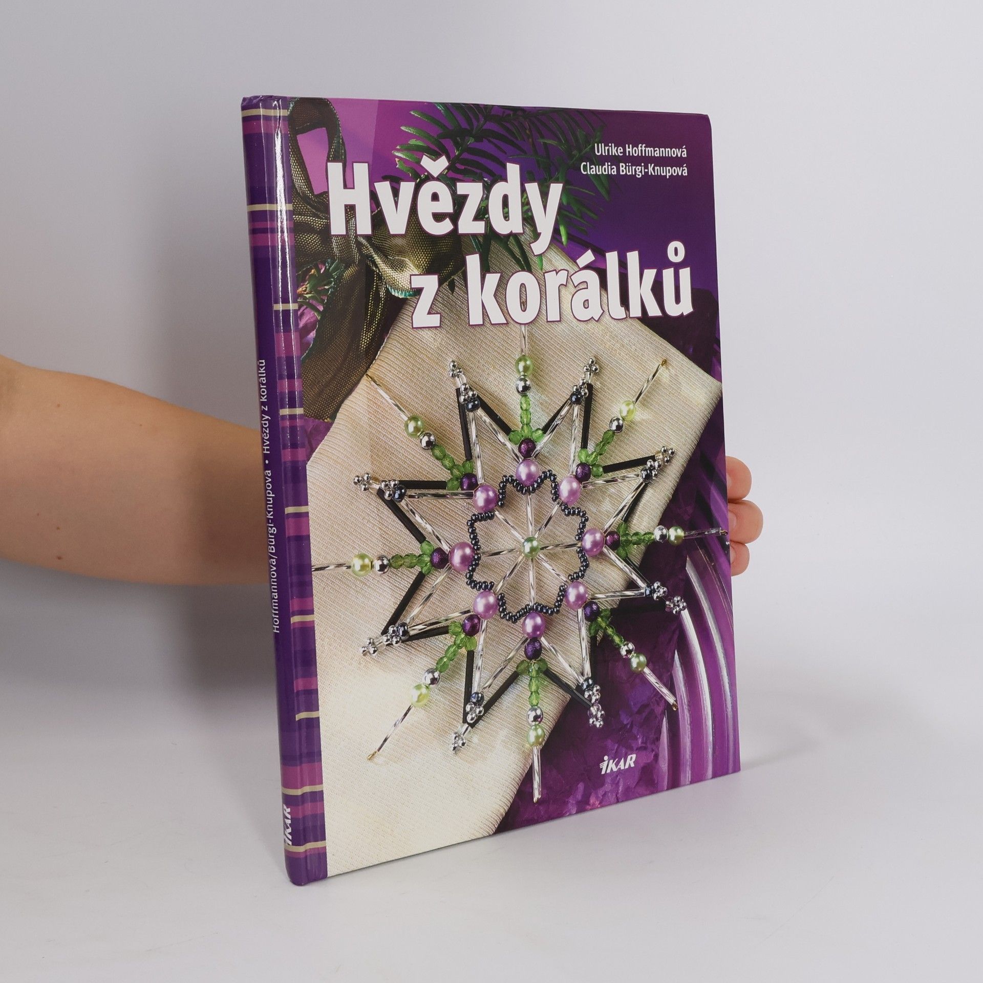 Ulrike Hoffmann-Richter Hvězdy z korálků