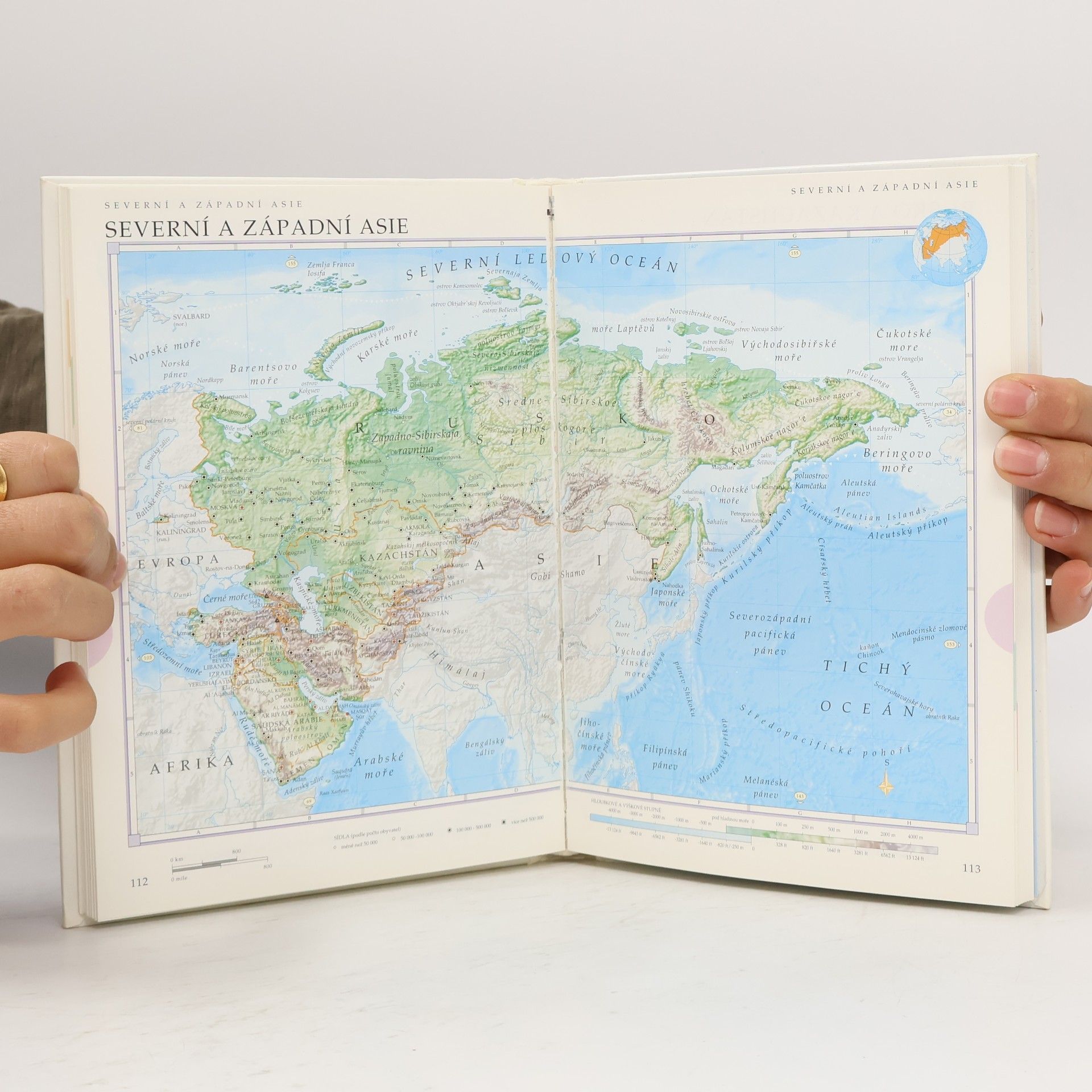 Jozef Koval Příruční atlas světa
