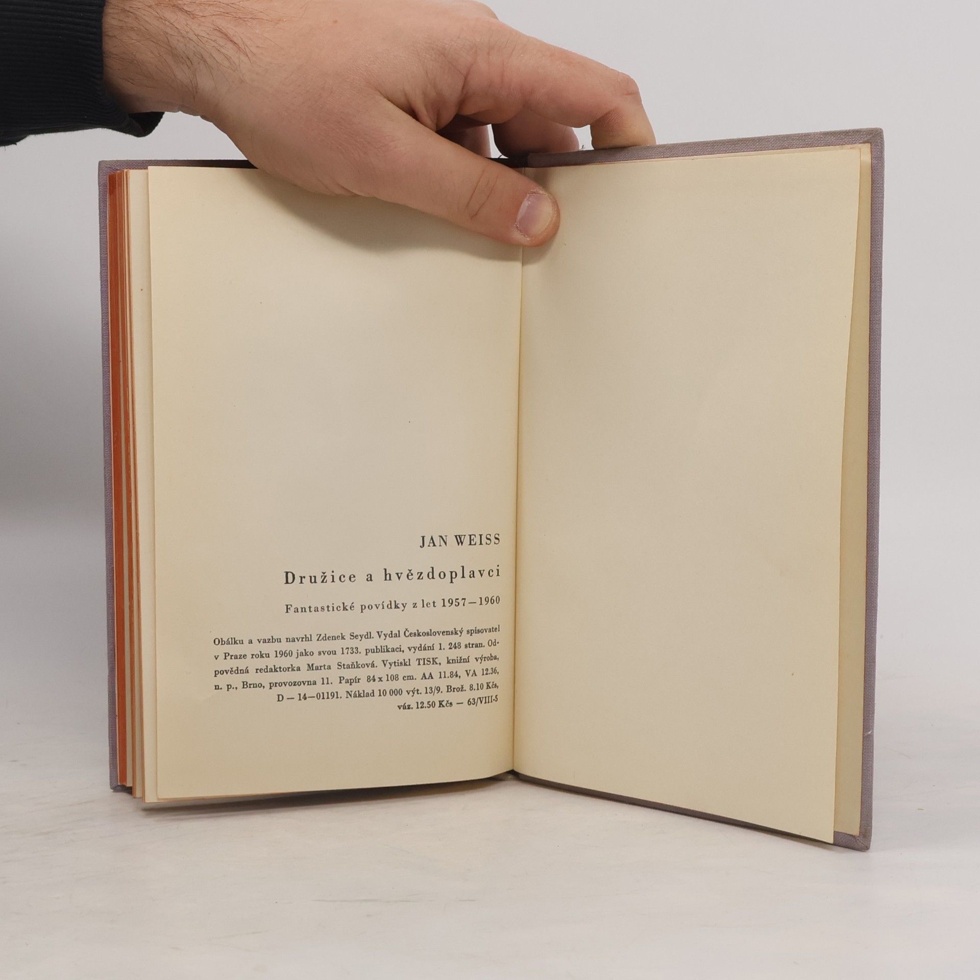 Jan Weiss Družice a hvězdoplavci. Fantastické povídky z let 1957-1960