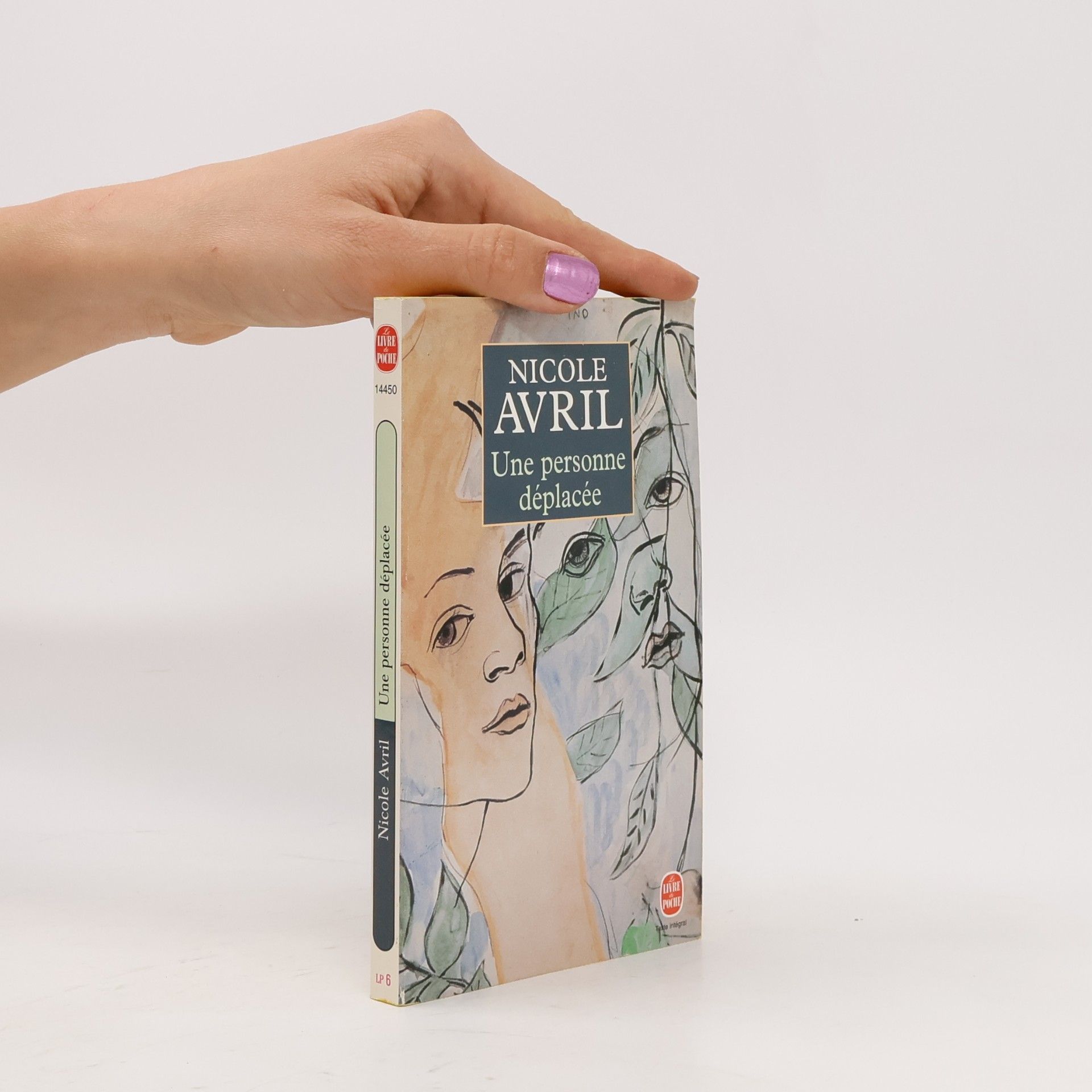 Nicole Avril Livre de Poche: Une personne déplacée