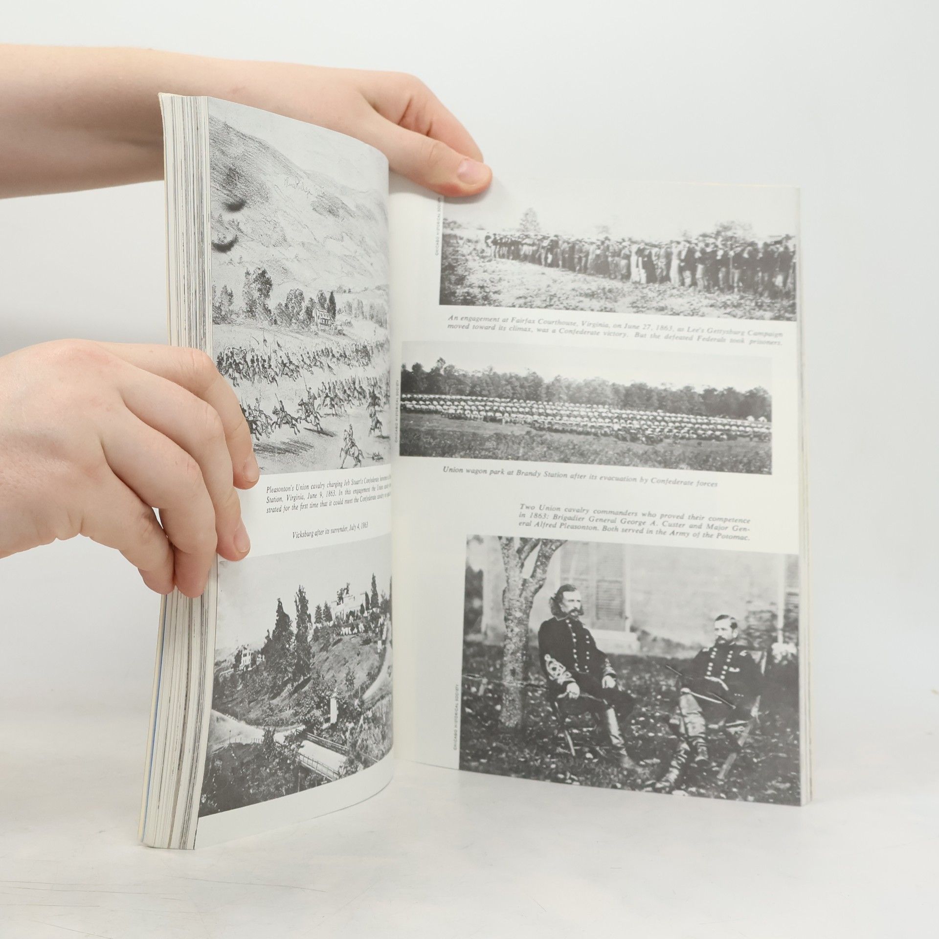 Paul M. Angle A Pictoral History of the Civil War Years
