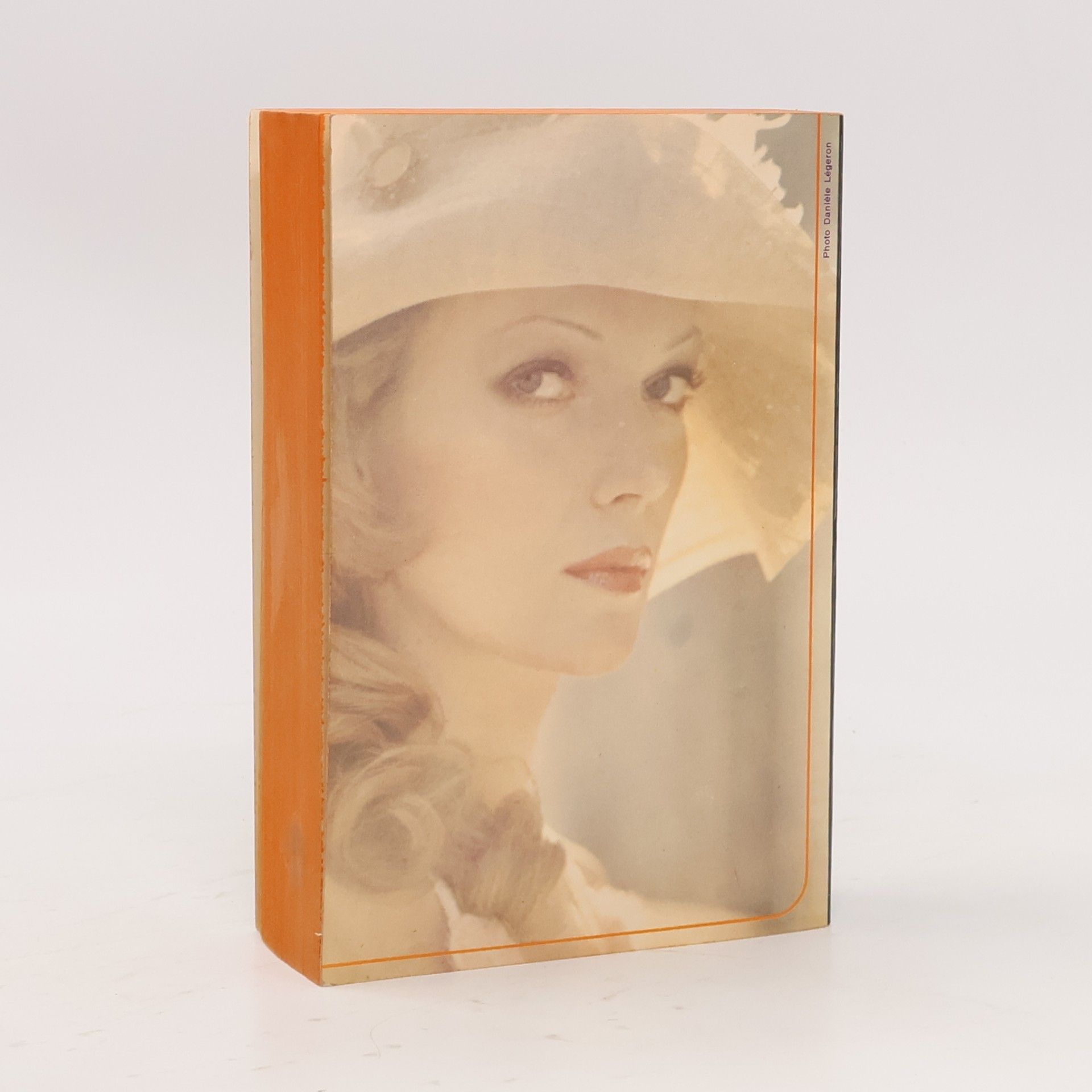 Edmonde CharlesRoux Elle, Adrienne