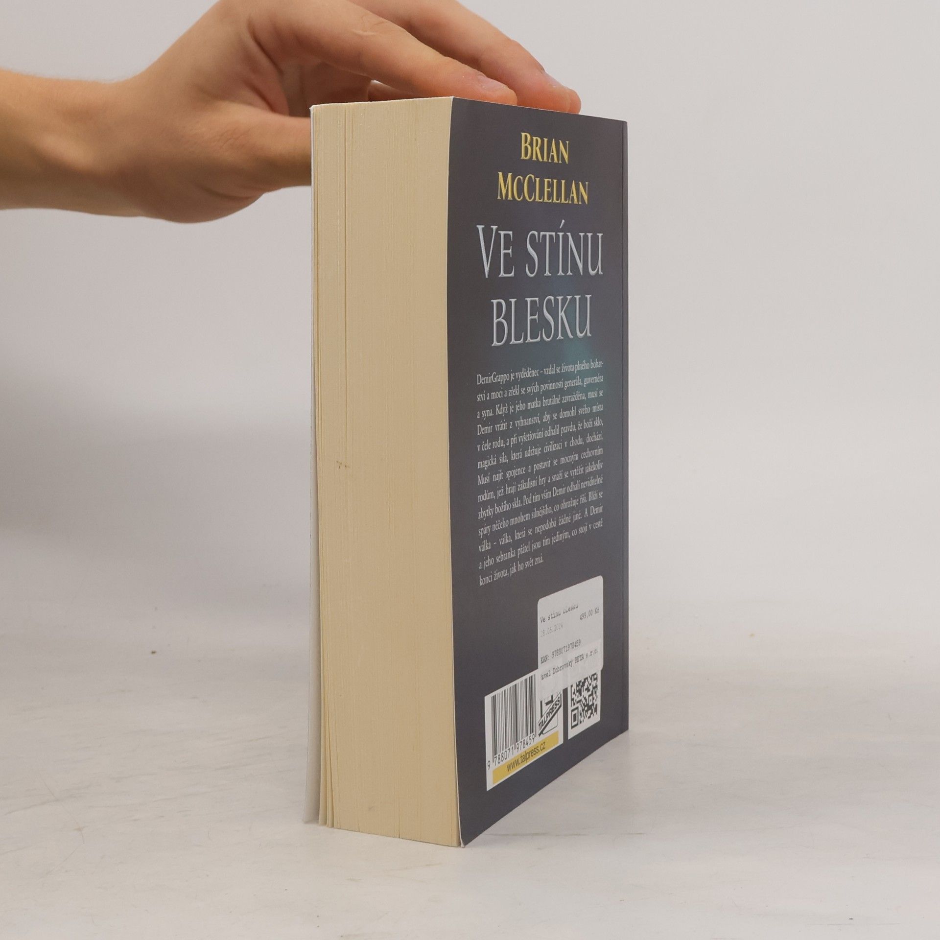 Brian McClellan Ve stínu blesku. Sklenění nesmrtelní