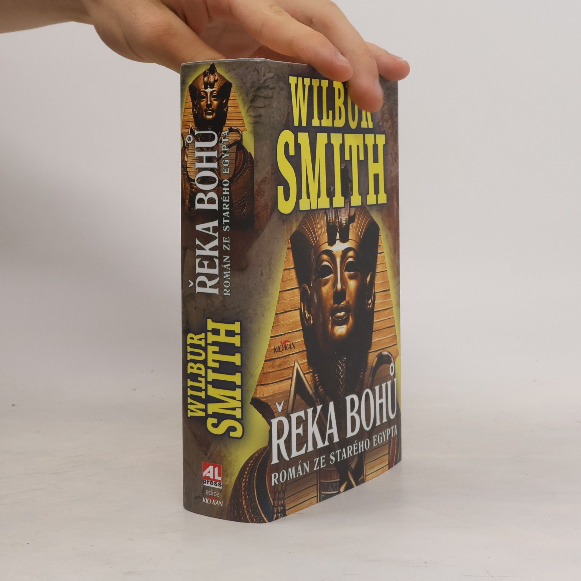 Wilbur Smith Řeka bohů : román ze starého Egypta