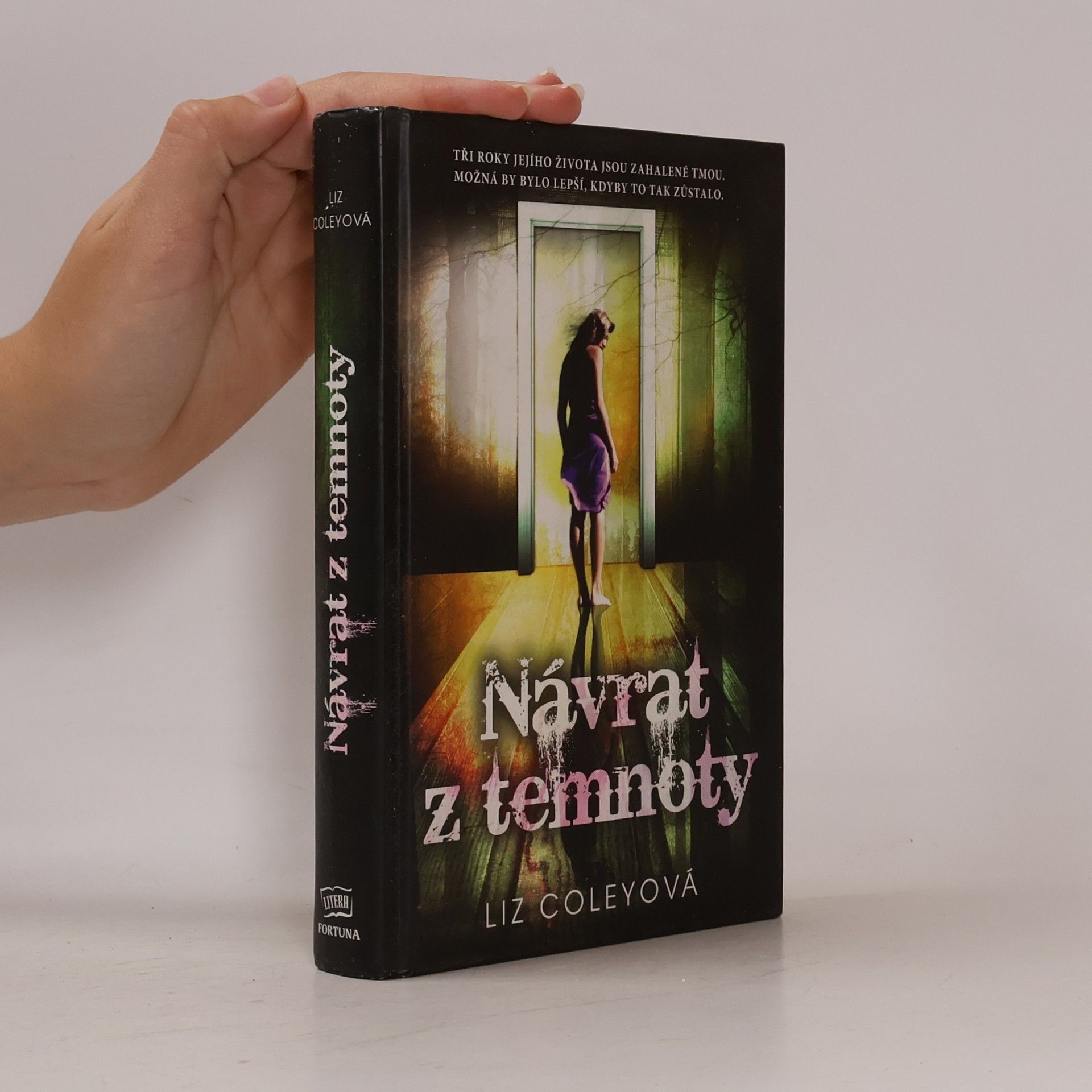 Liz Coley Návrat z temnoty