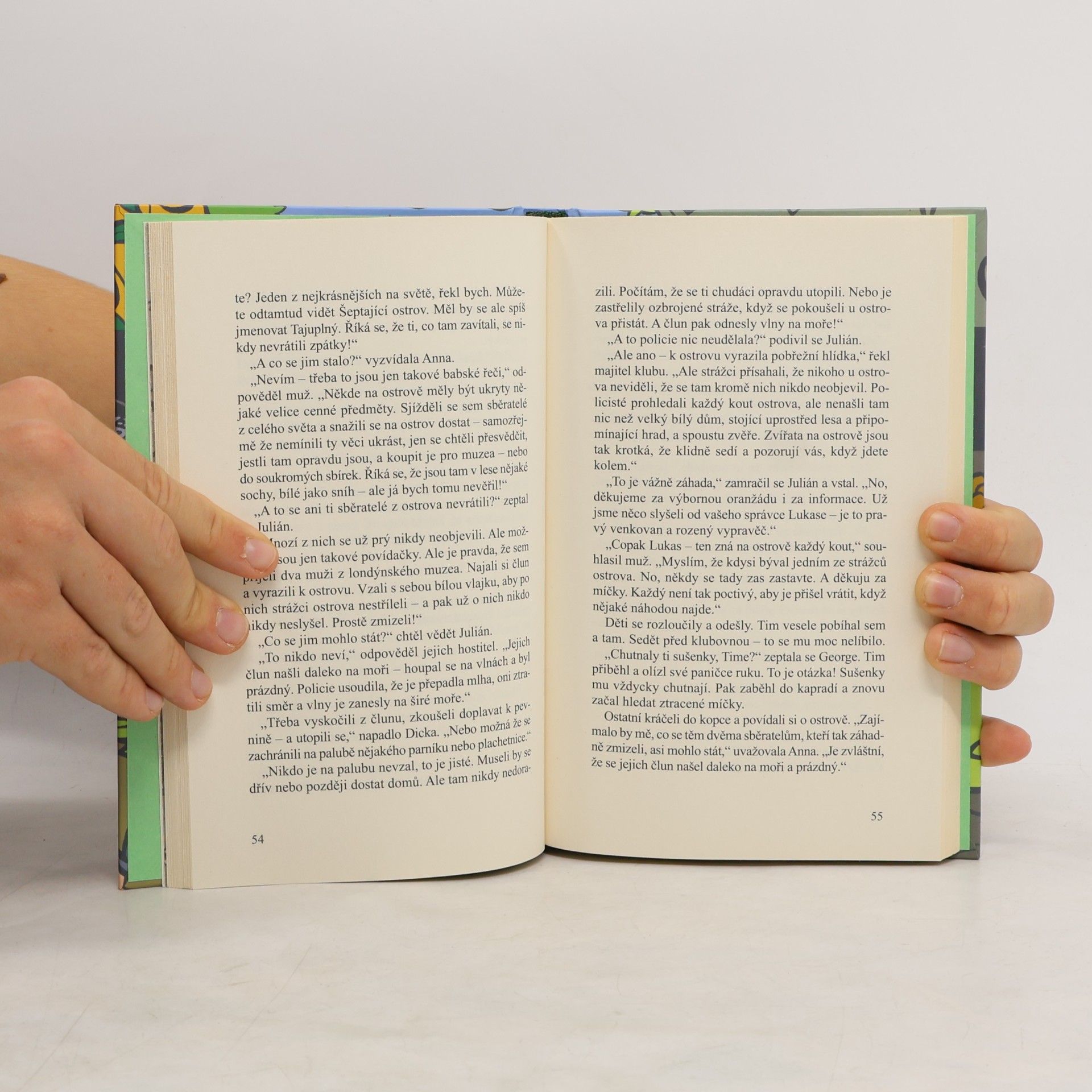Enid Blyton Správná pětka a tajemství Šeptajícího ostrova