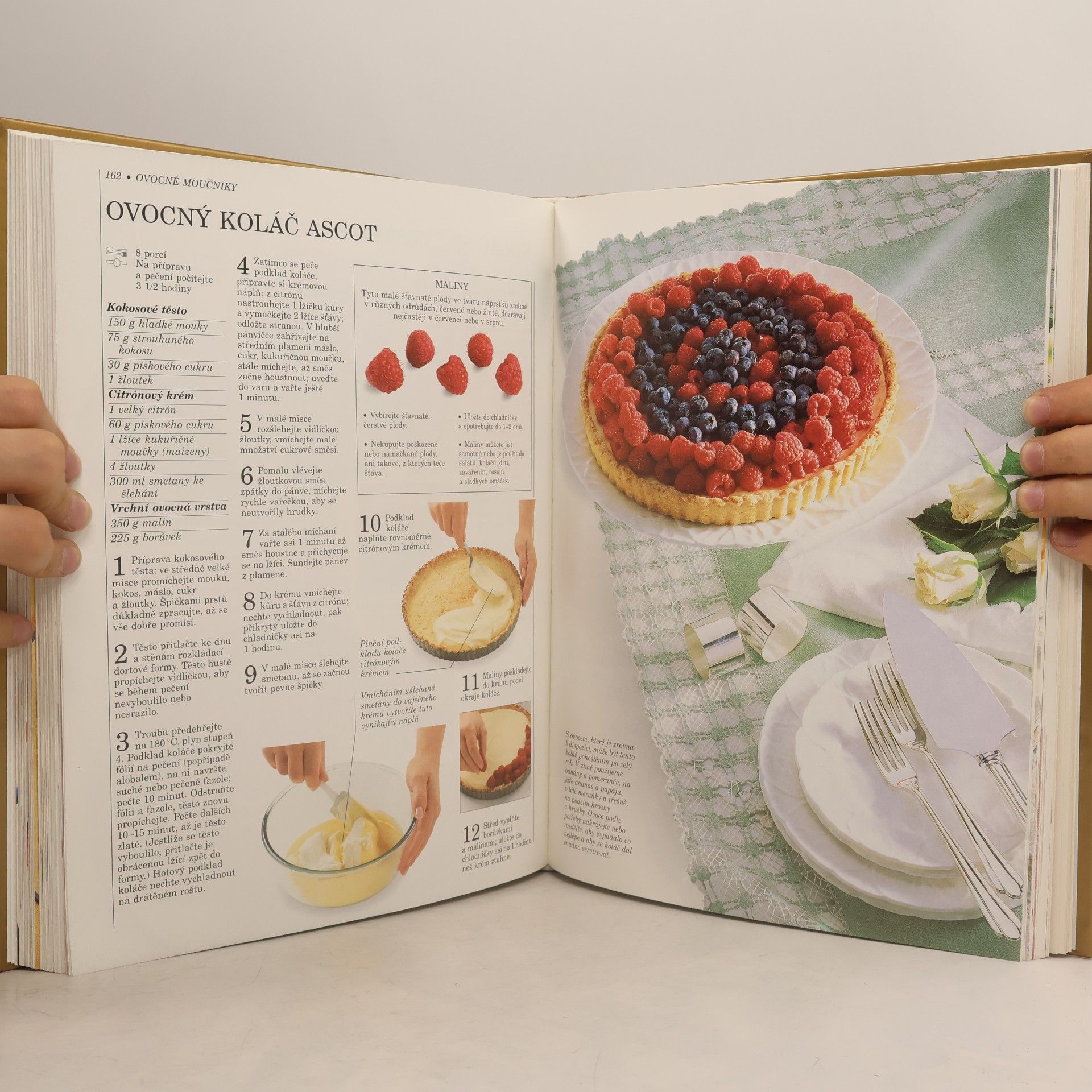 Mary Berry Dezerty a cukroví