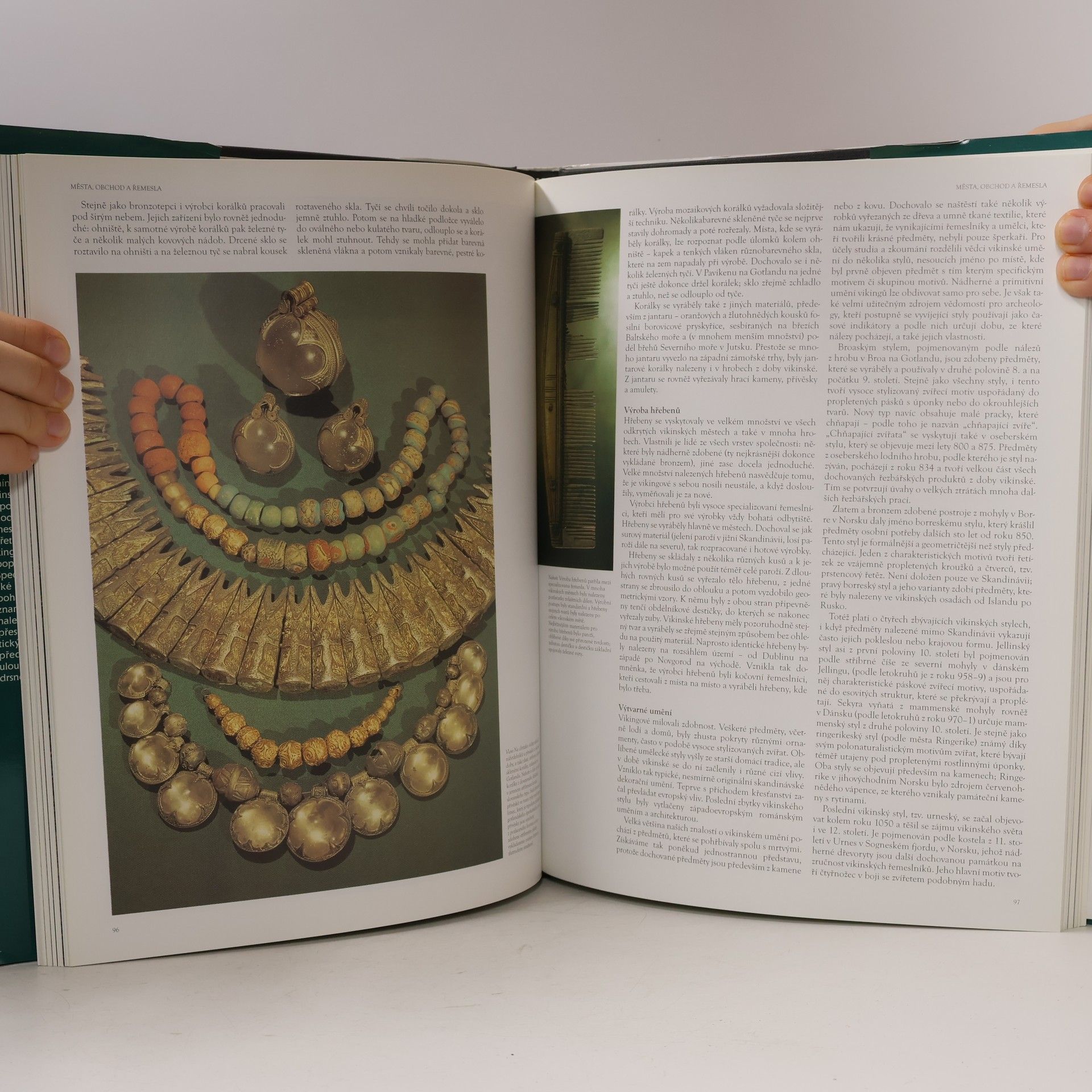 Colleen E. Batey Svět vikingů. Kulturní atlas