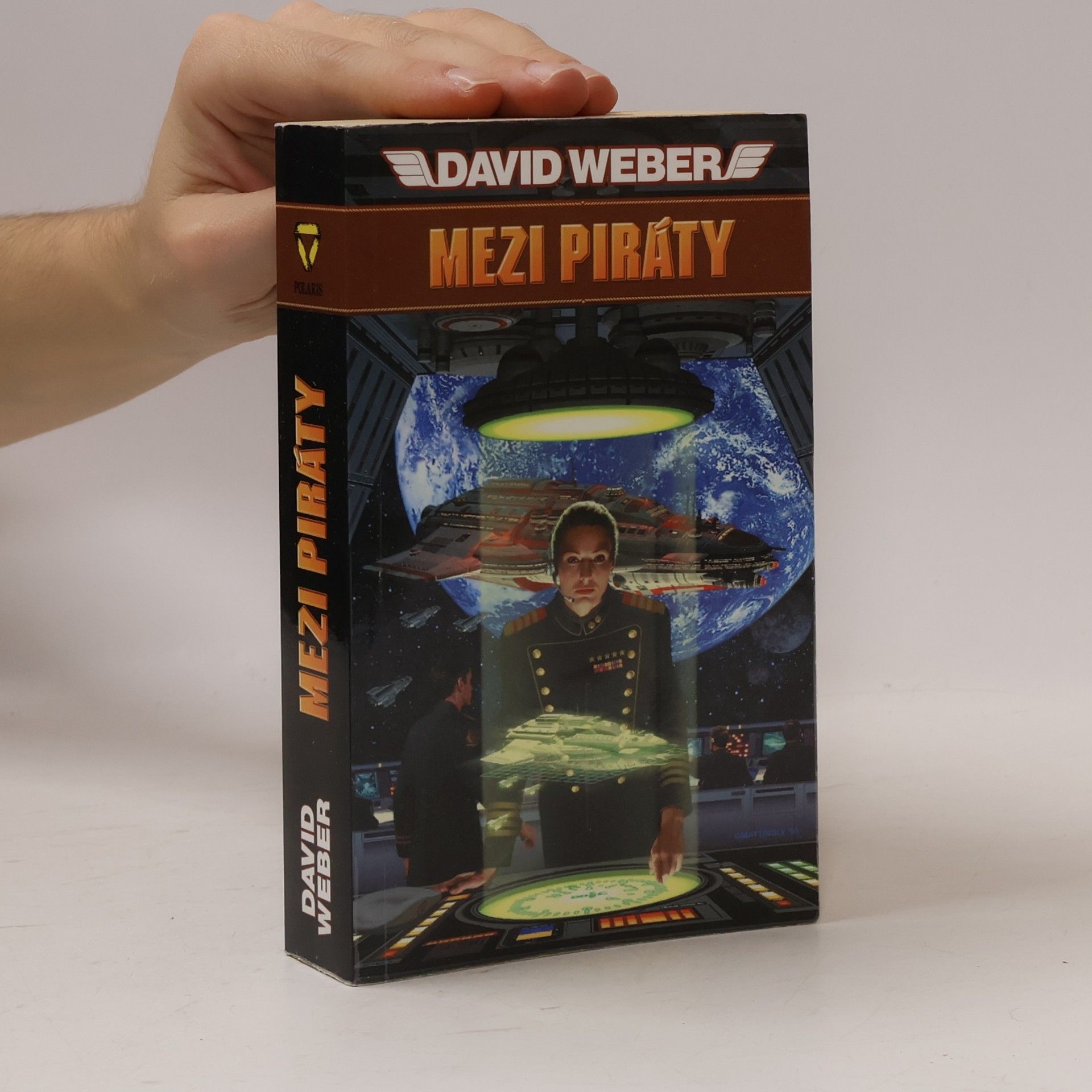 David Weber Mezi piráty