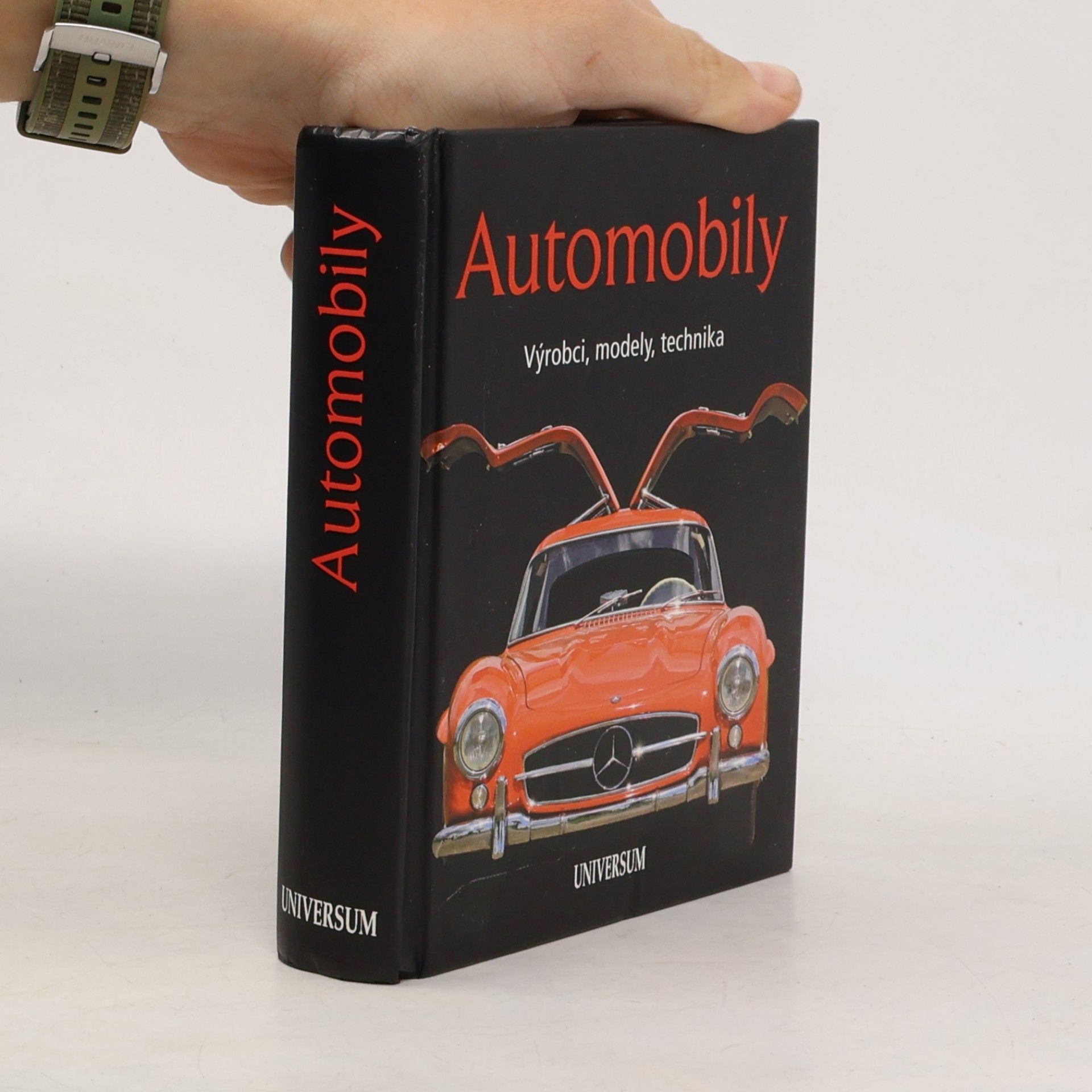 Automobily: výrobci, modely, technika