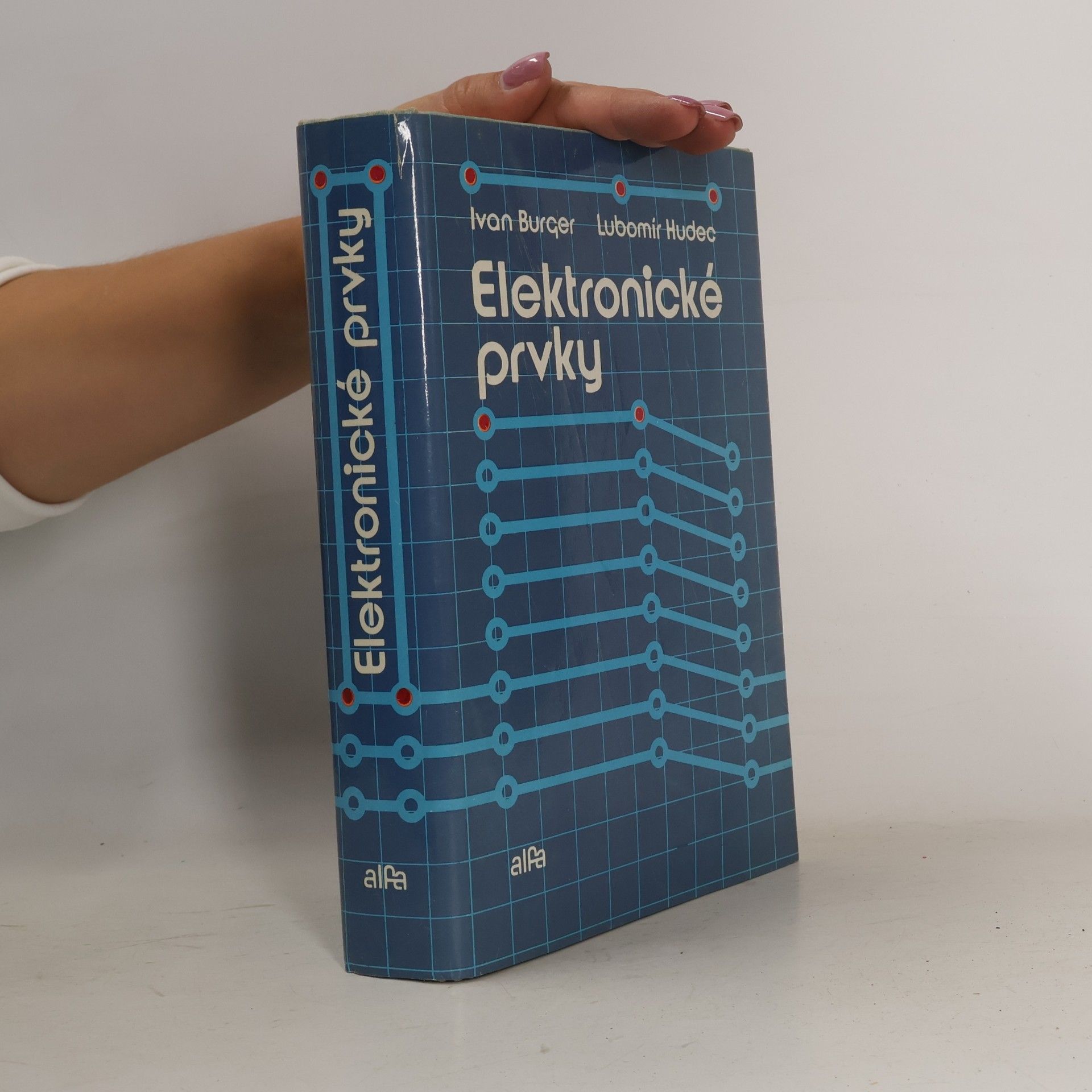 Elektronické prvky