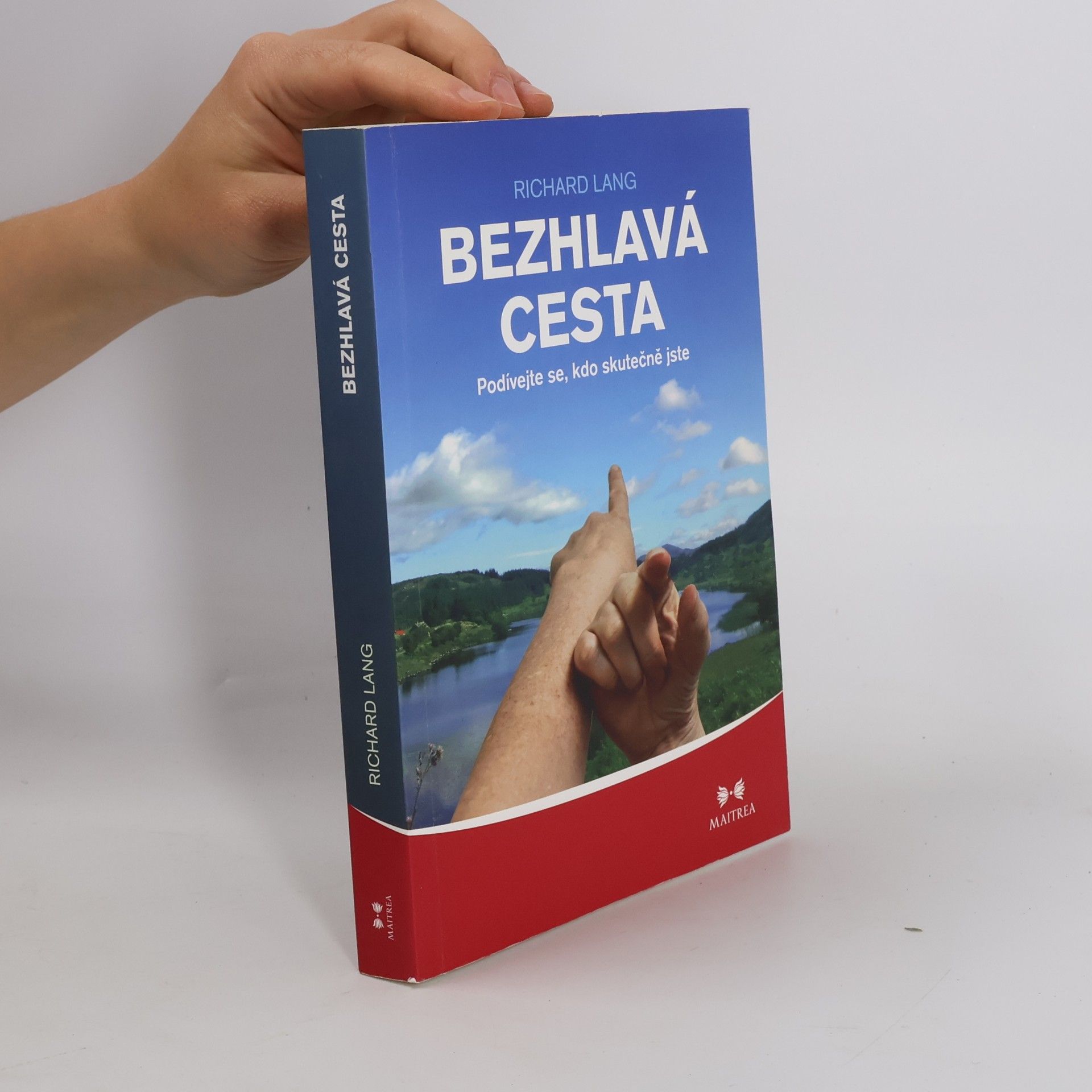 Bezhlavá cesta. Podívejte se, kdo skutečně jste
