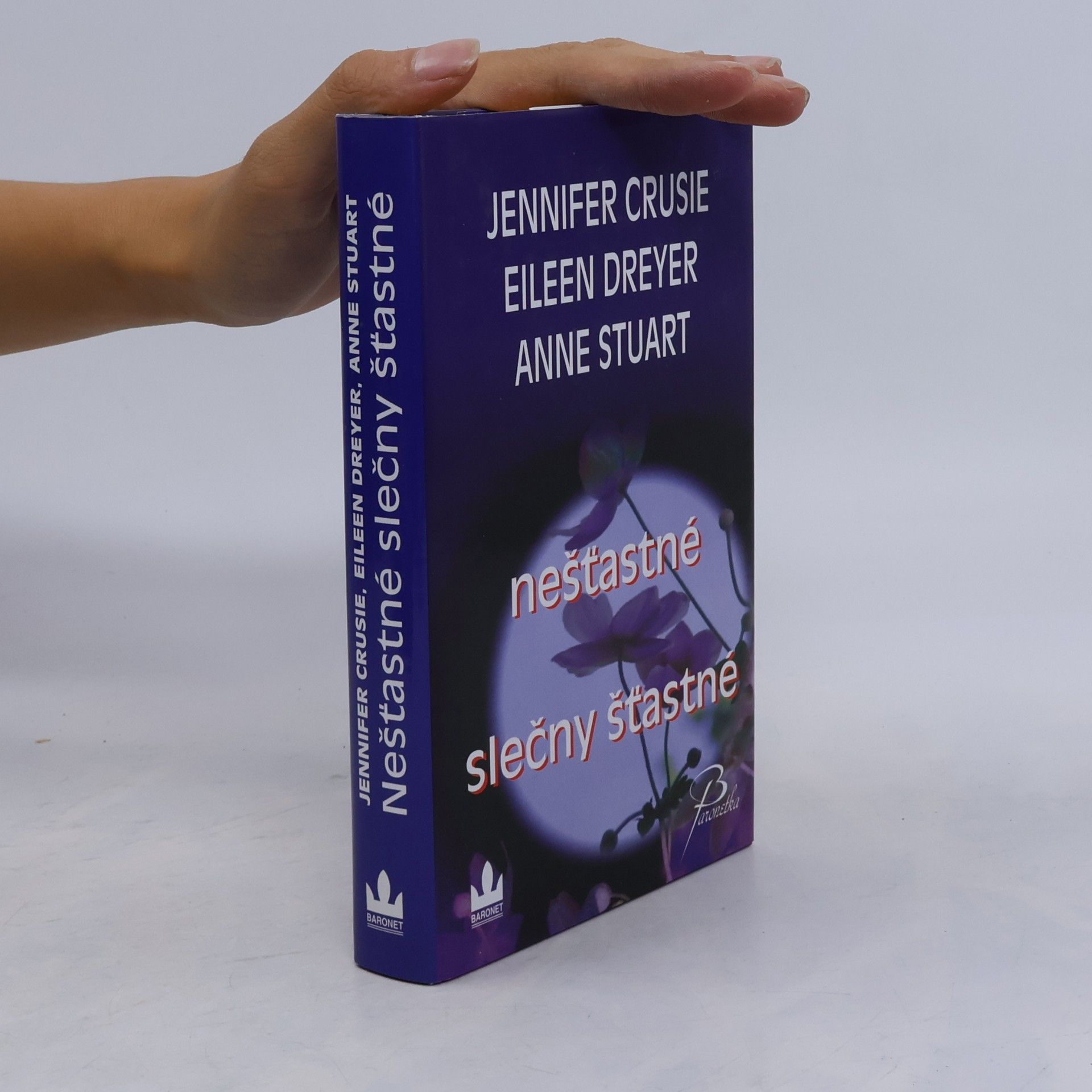 Jennifer Crusie Nešťastné slečny šťastné
