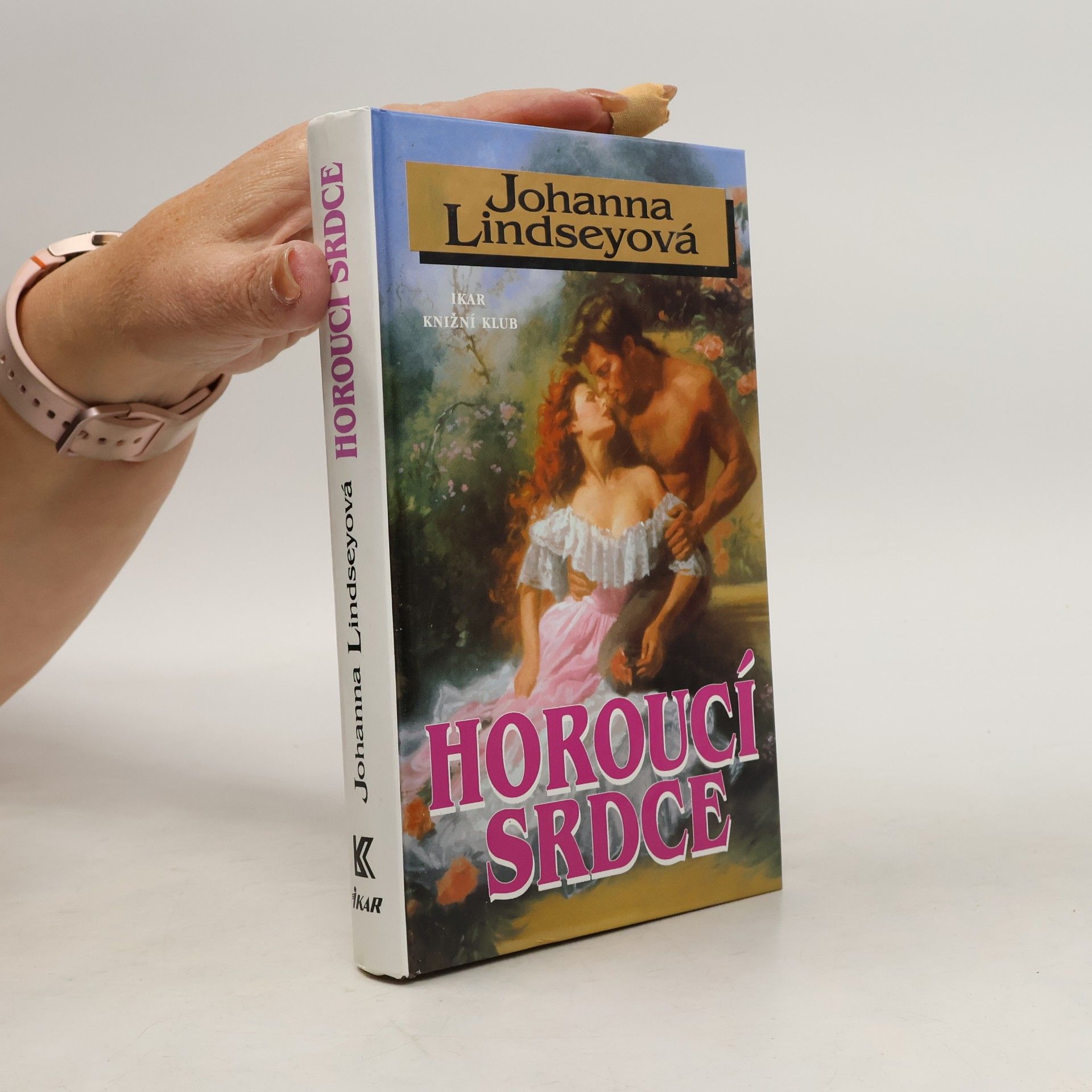 Johanna Lindsey Horoucí srdce