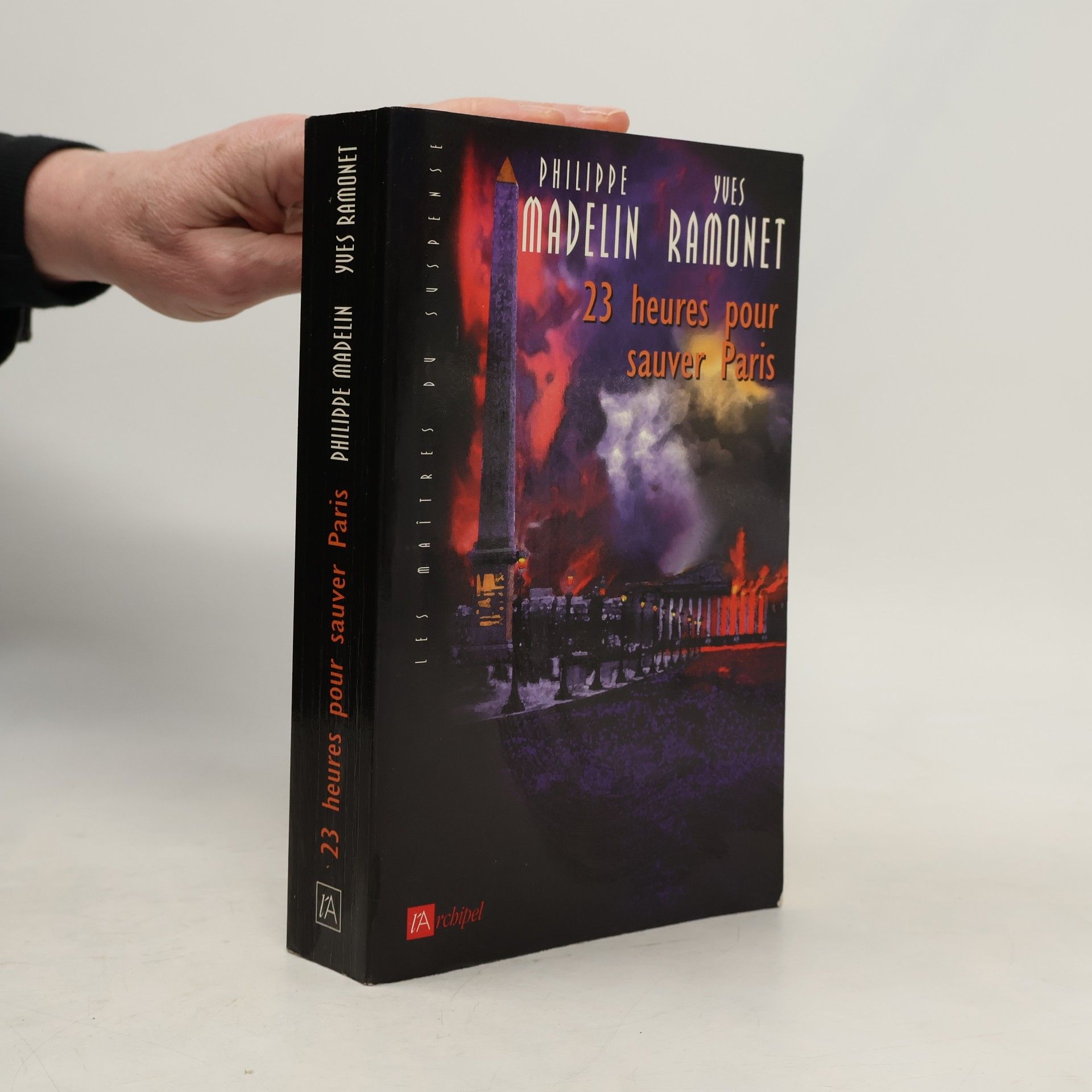 Les Maîtres du Suspense: 23 heures pour sauver Paris