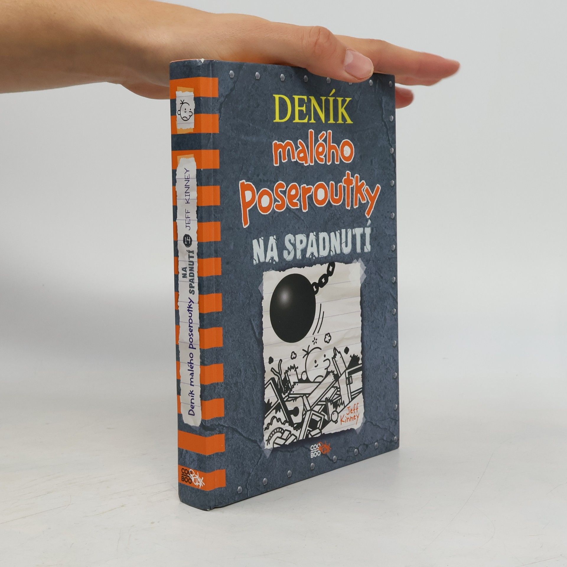 Jeff Kinney Deník malého poseroutky 14. Na spadnutí