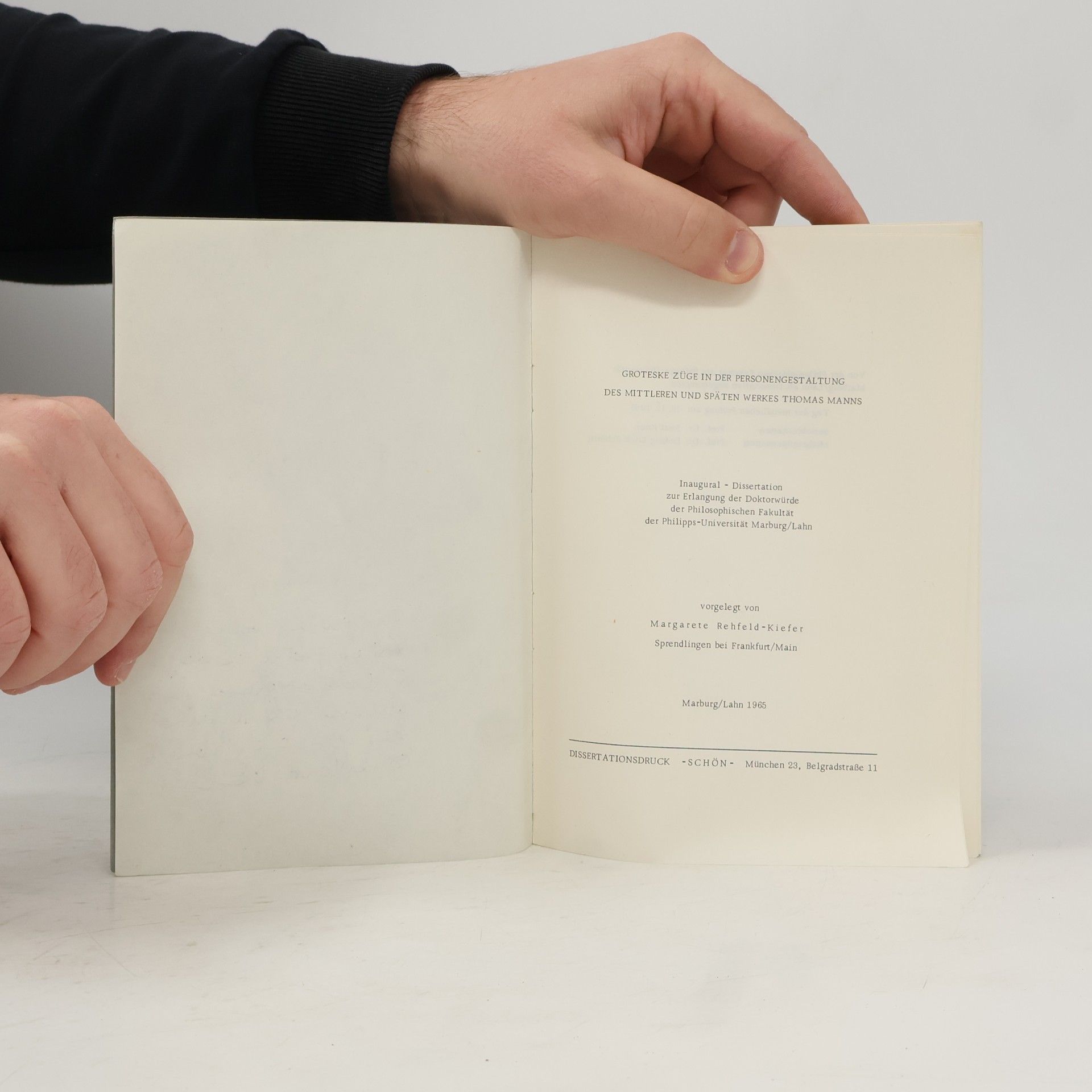 Various authors Groteske Züge in der Personengestaltung des mittleren und späten Werkes Thomas Manns