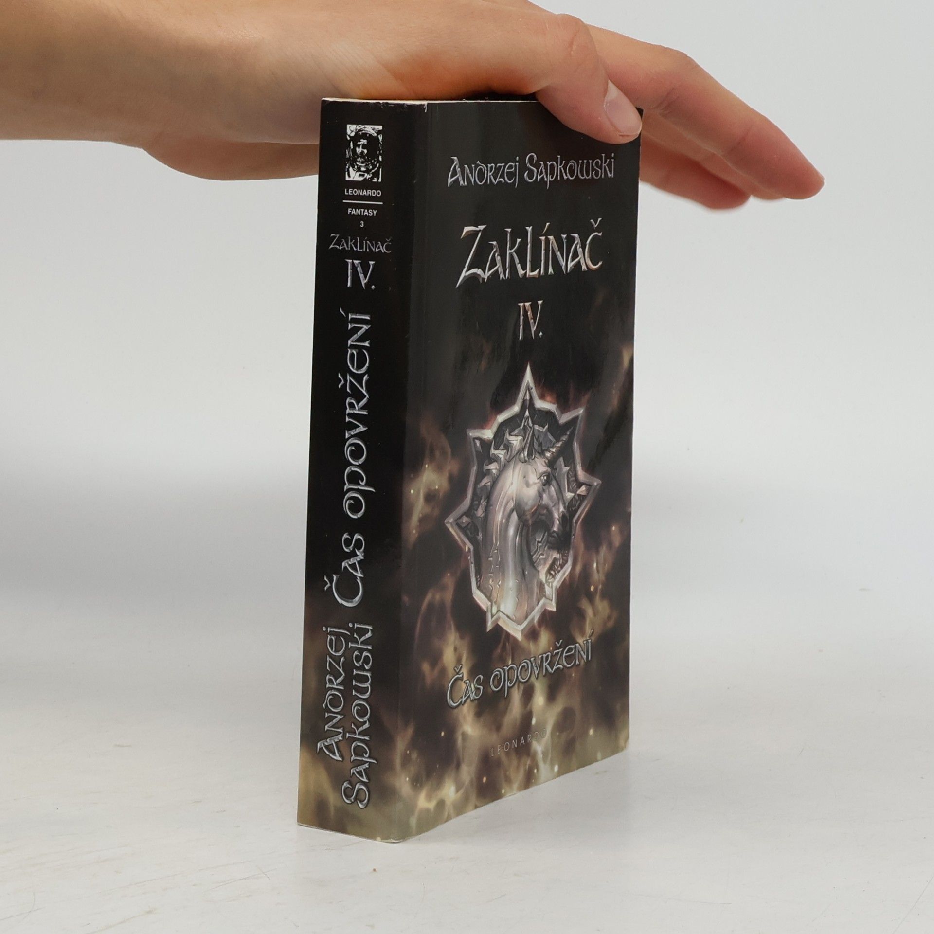Andrzej Sapkowski Zaklínač IV. Čas opovržení