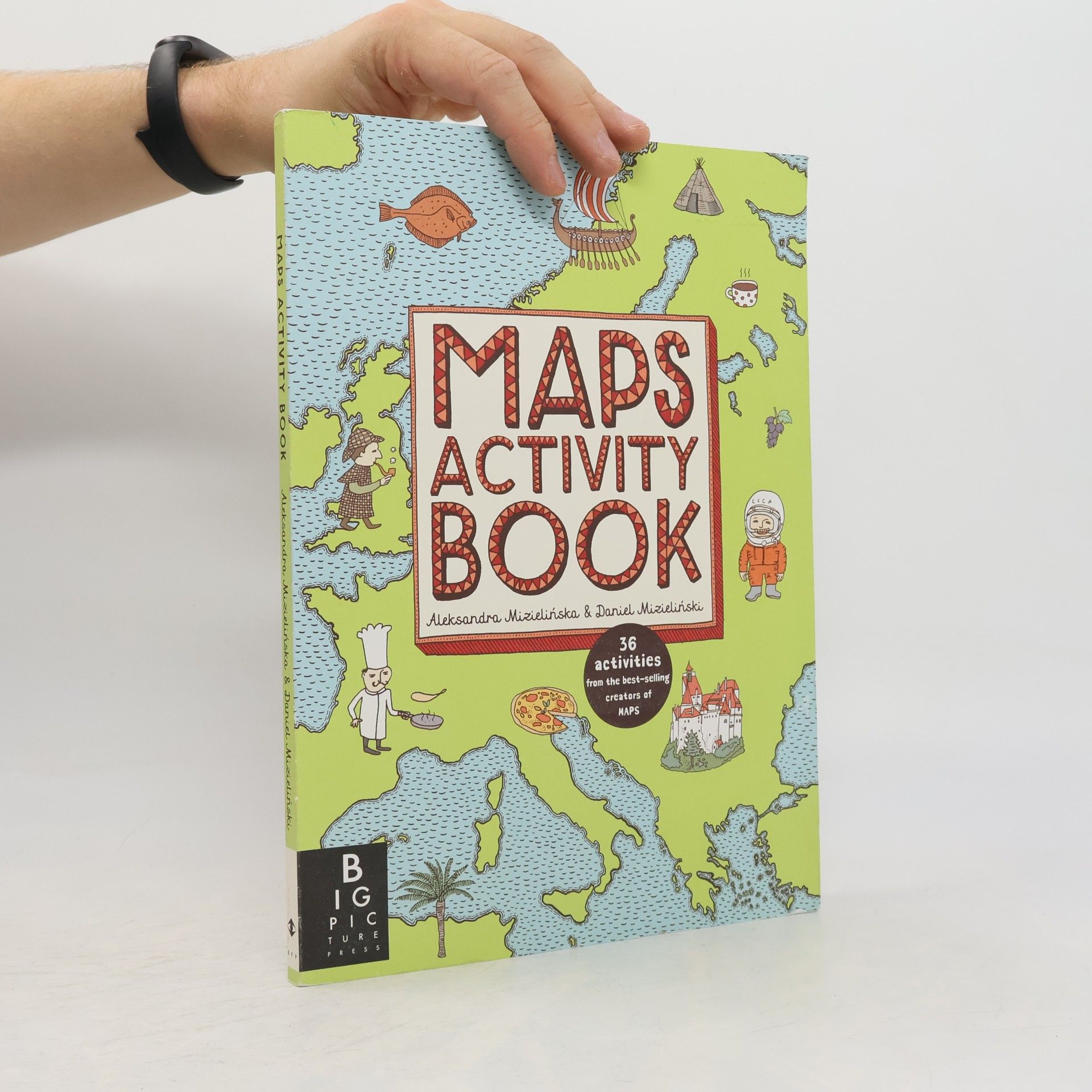 Aleksandra Mizielińska Maps Activity Book