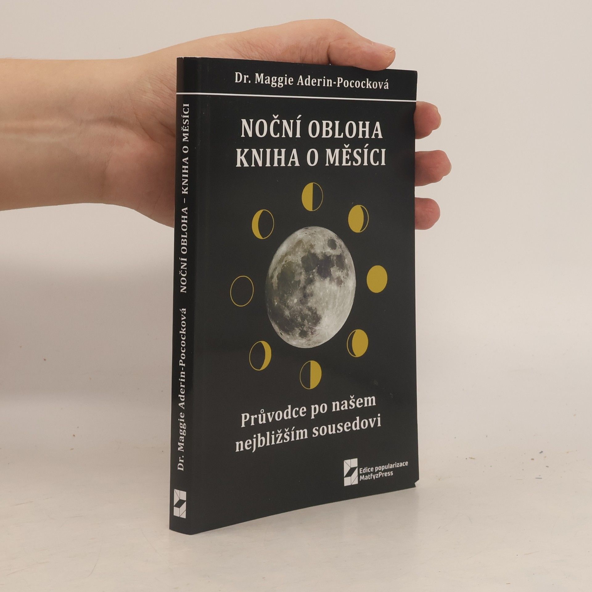 Noční obloha : Kniha o Měsíci