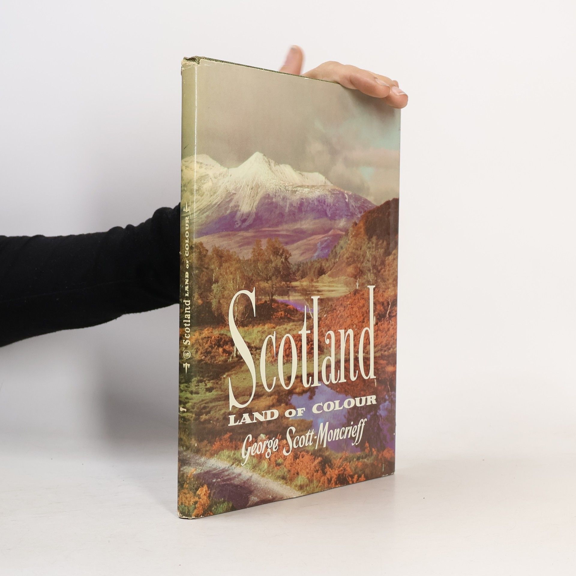 Scotland. Land of Colour