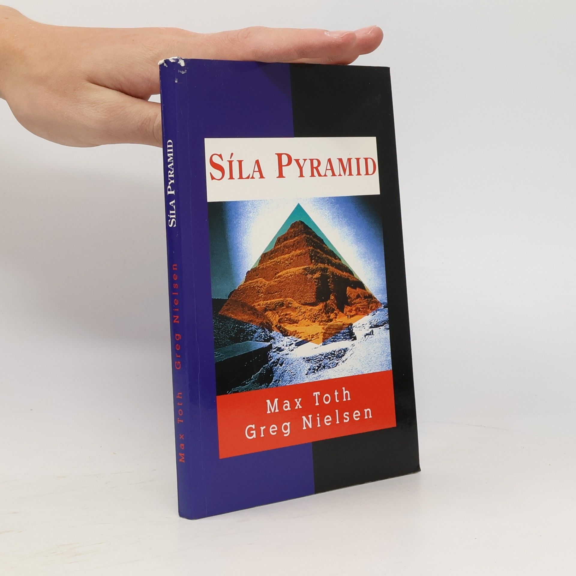 Max Toth Síla pyramid