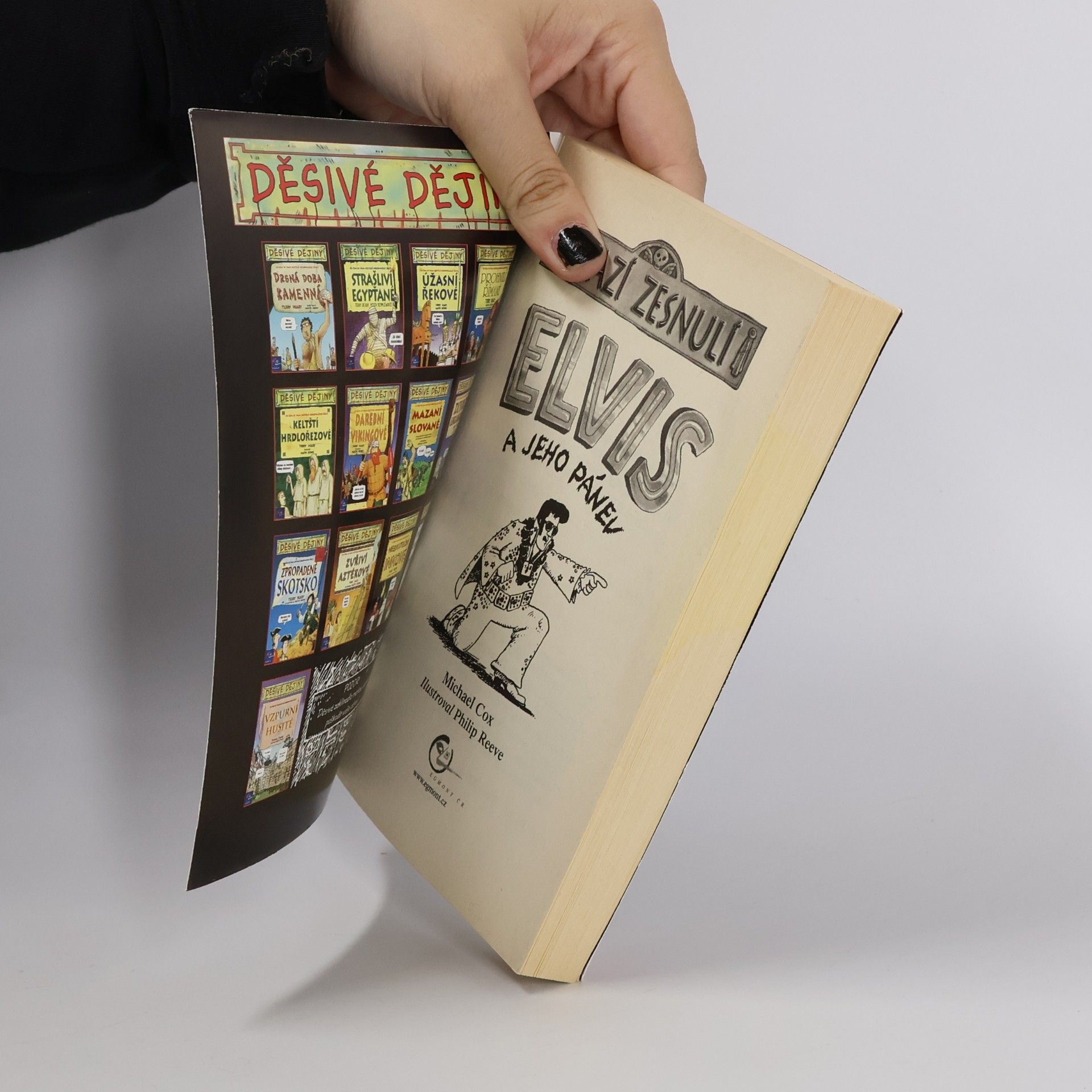 Philip Reeve Elvis a jeho pánev