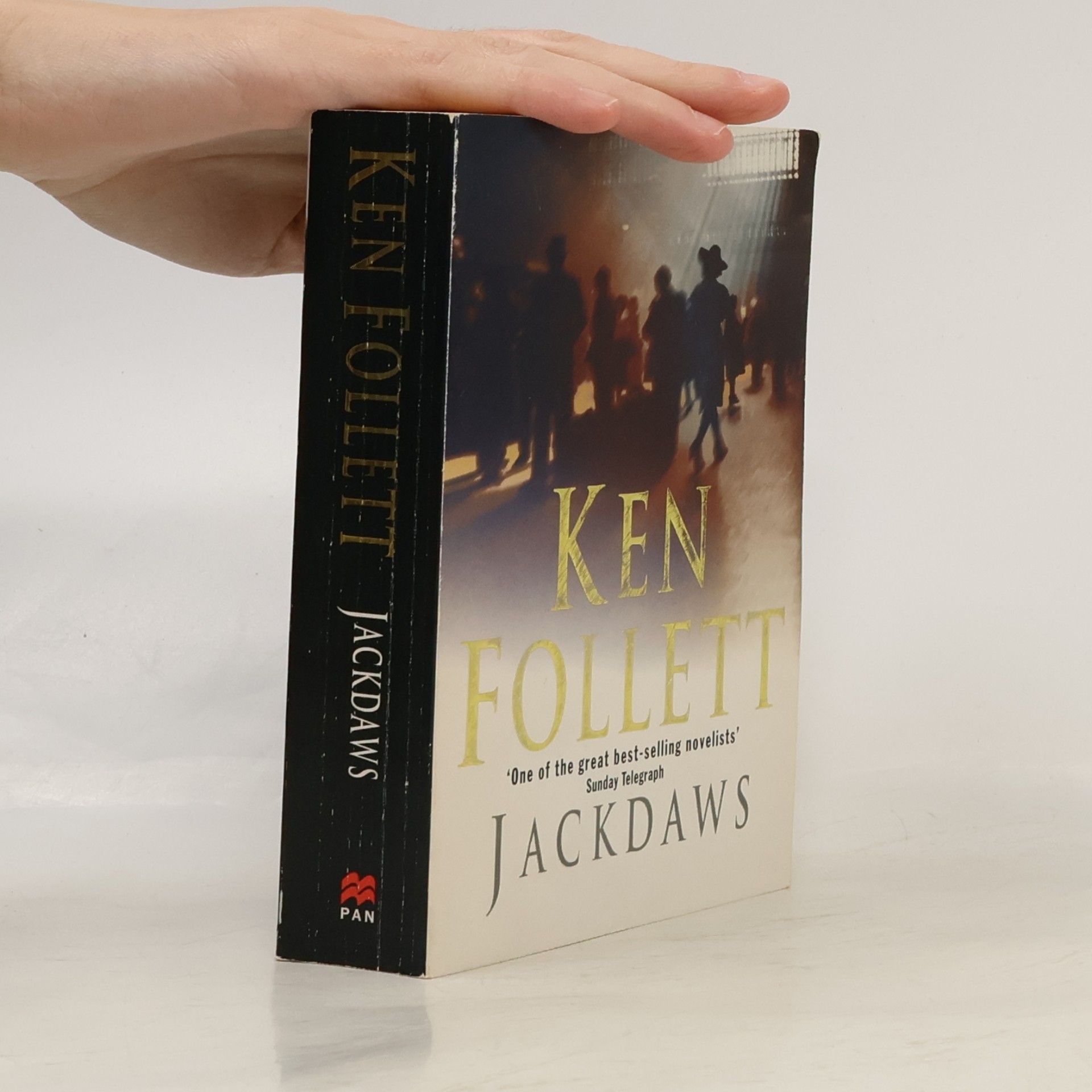 Ken Follett Jackdaws
