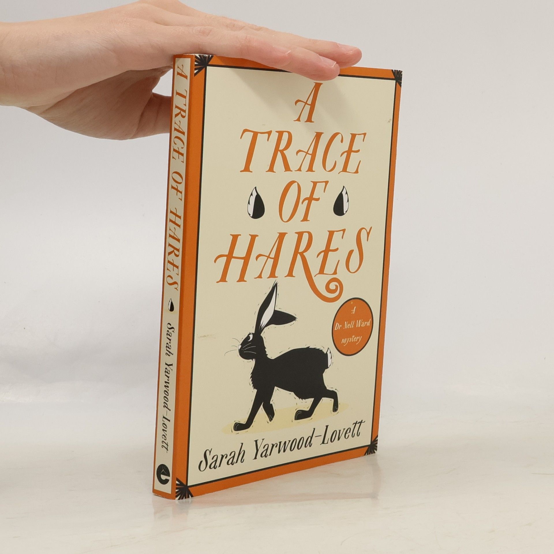 Sarah Yarwood-Lovett A Trace of Hares
