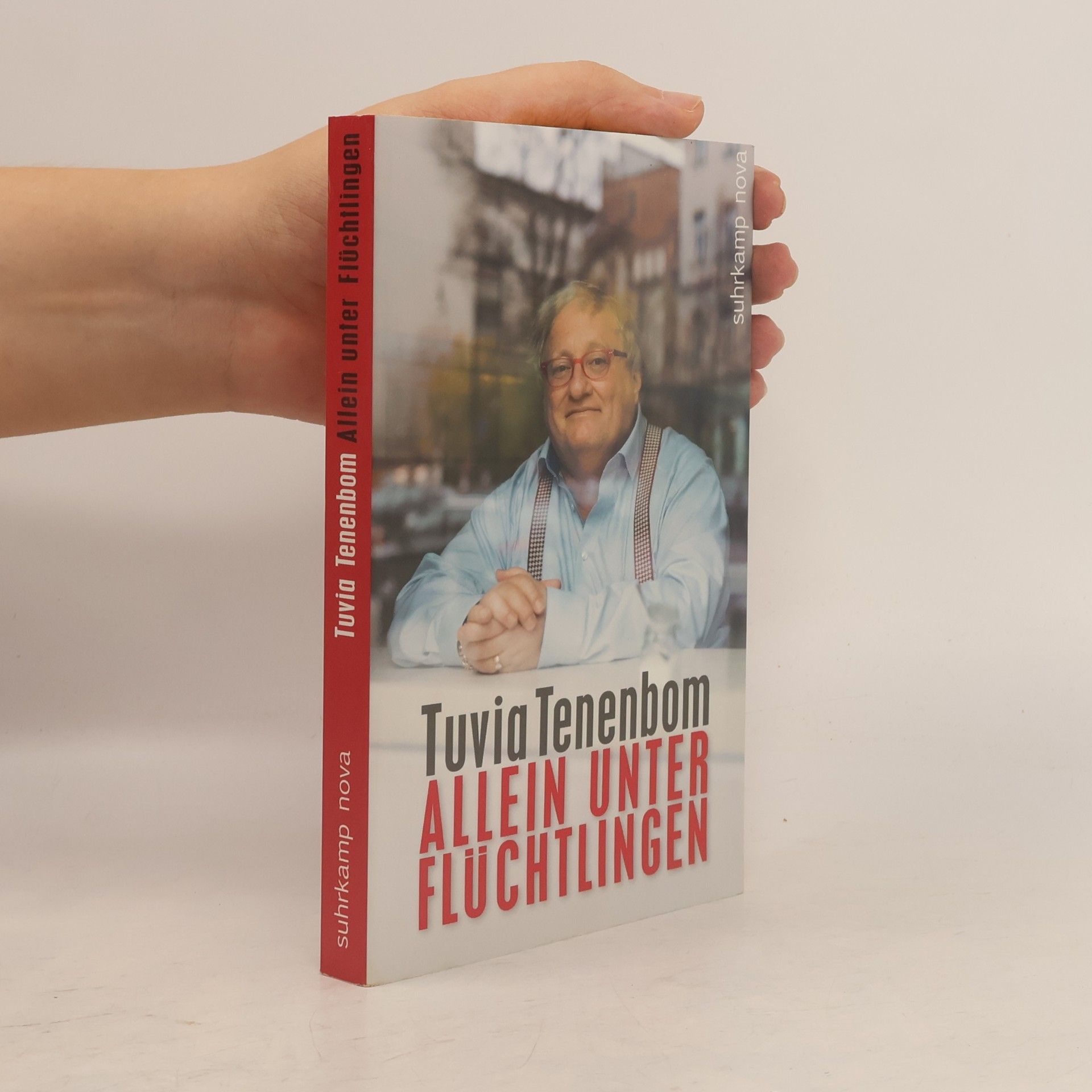 Allein unter Flüchtlingen