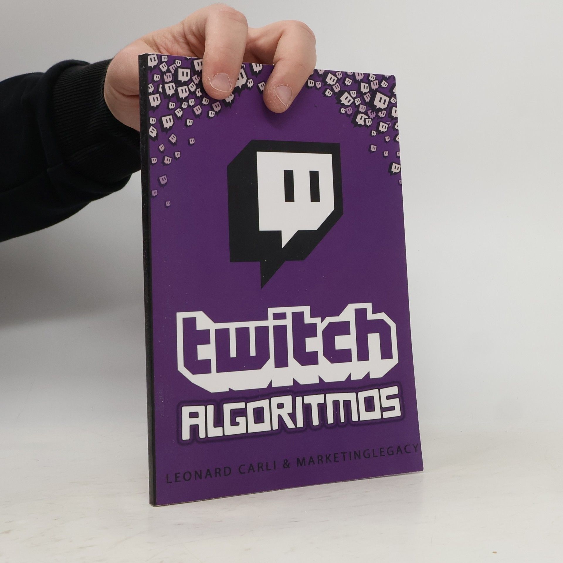 Leonard Carli Twitch Algoritmos