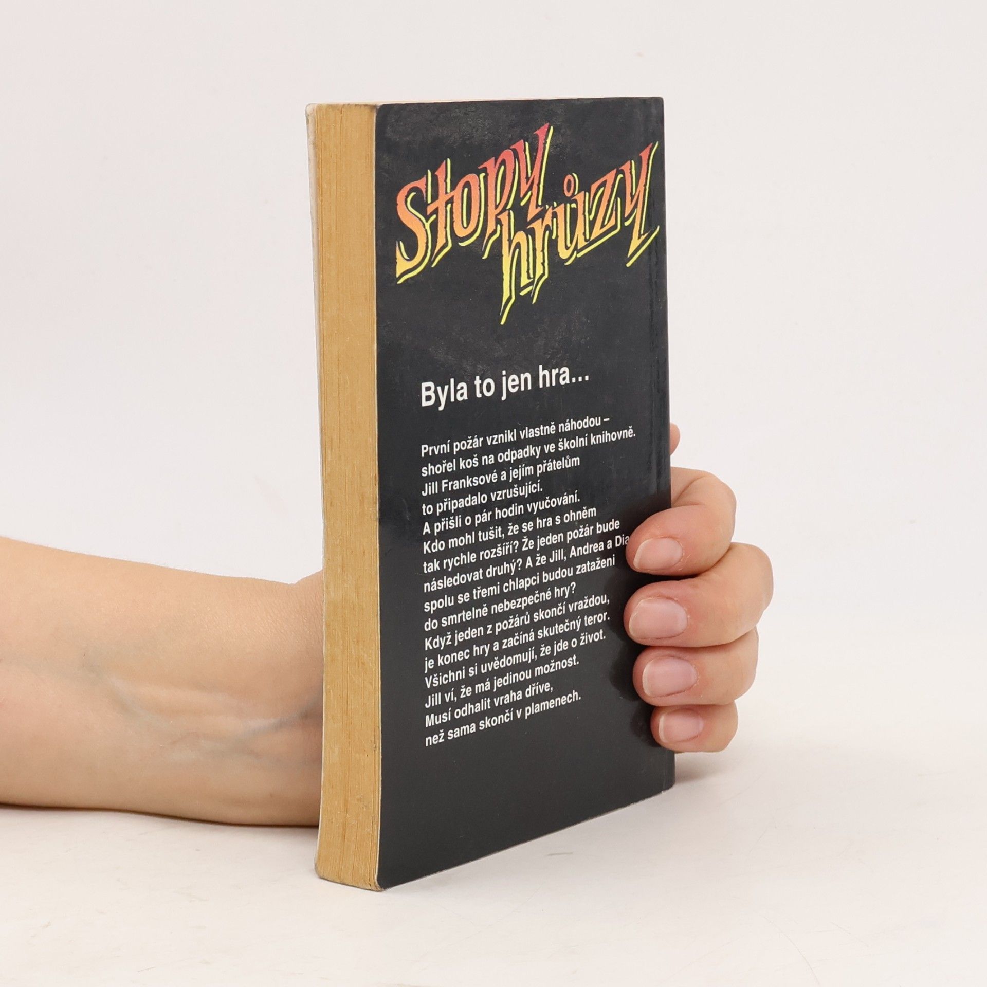 R. L. Stine Stopy hrůzy 24. Hra s ohněm