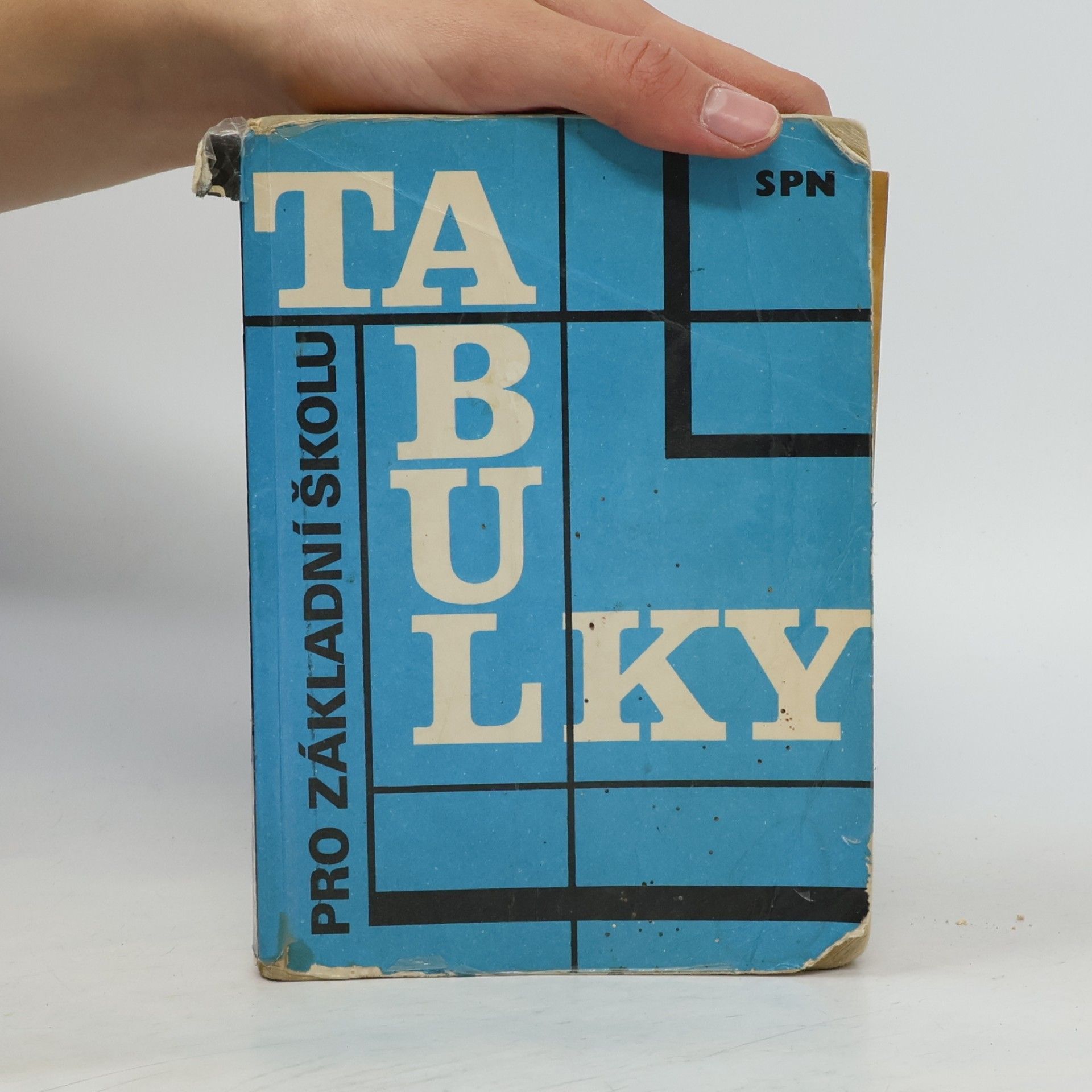 Autorenkollektiv Tabulky pro základní školu