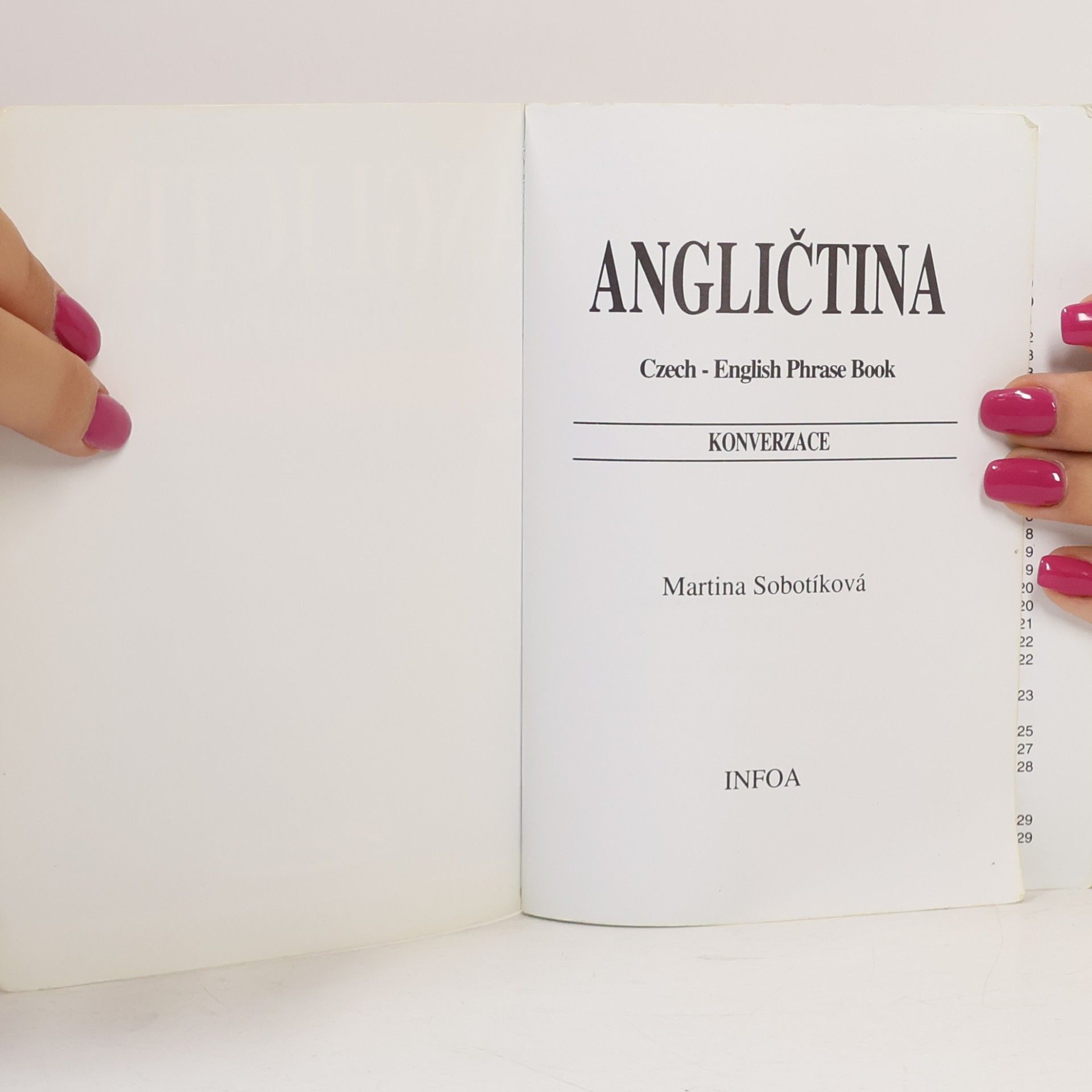 Martina Sobotíková Angličtina : Czech-English phrase book : konverzace