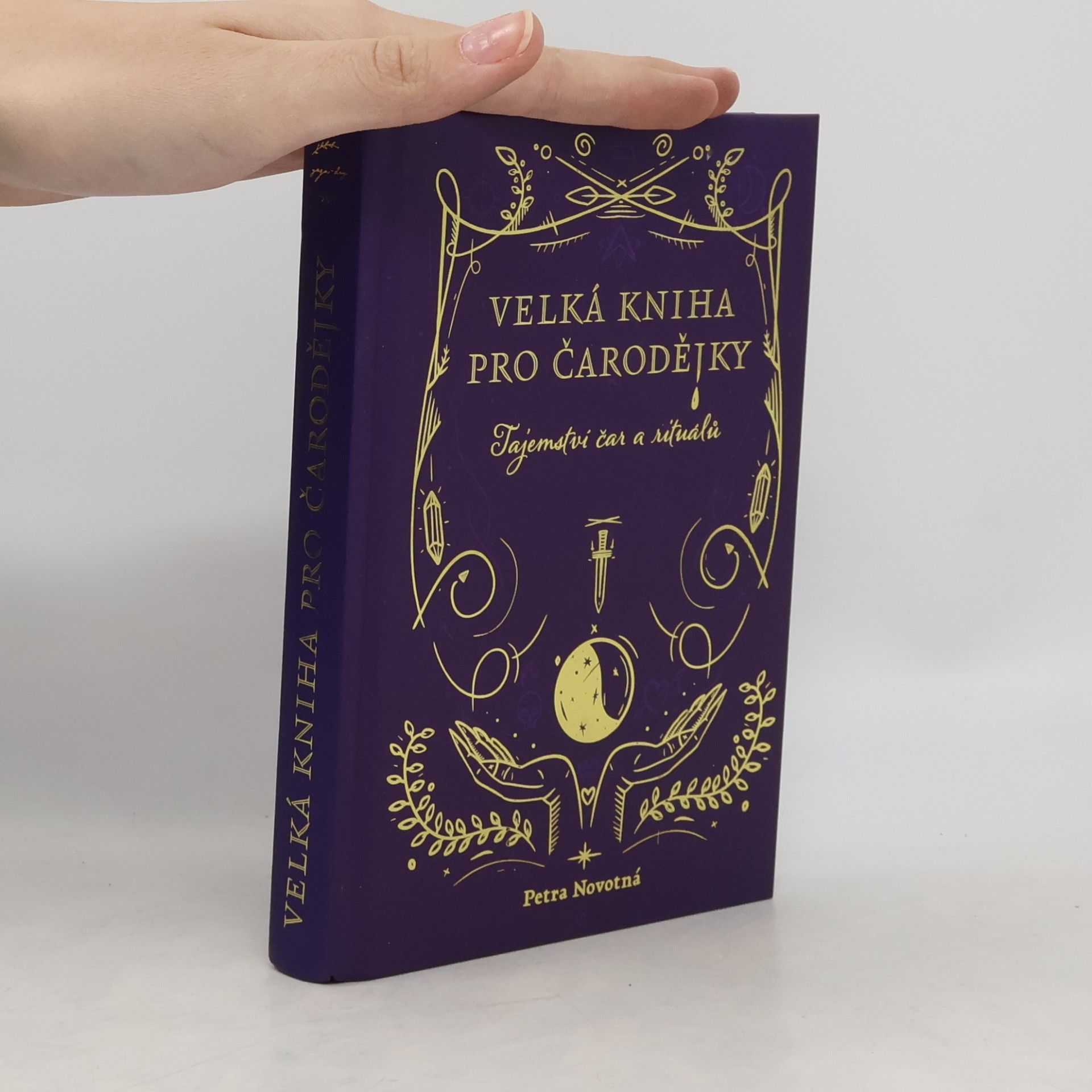 Petra Novotná Velká kniha pro čarodějky