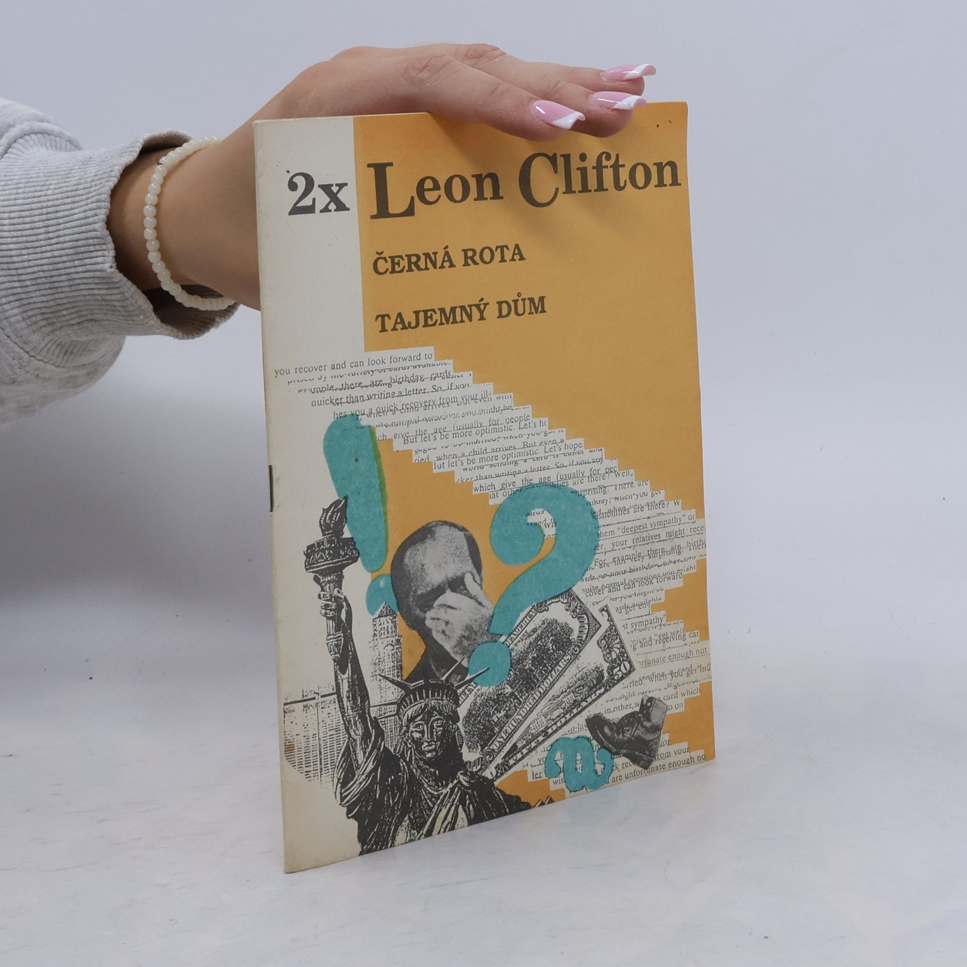 2x Leon Clifton