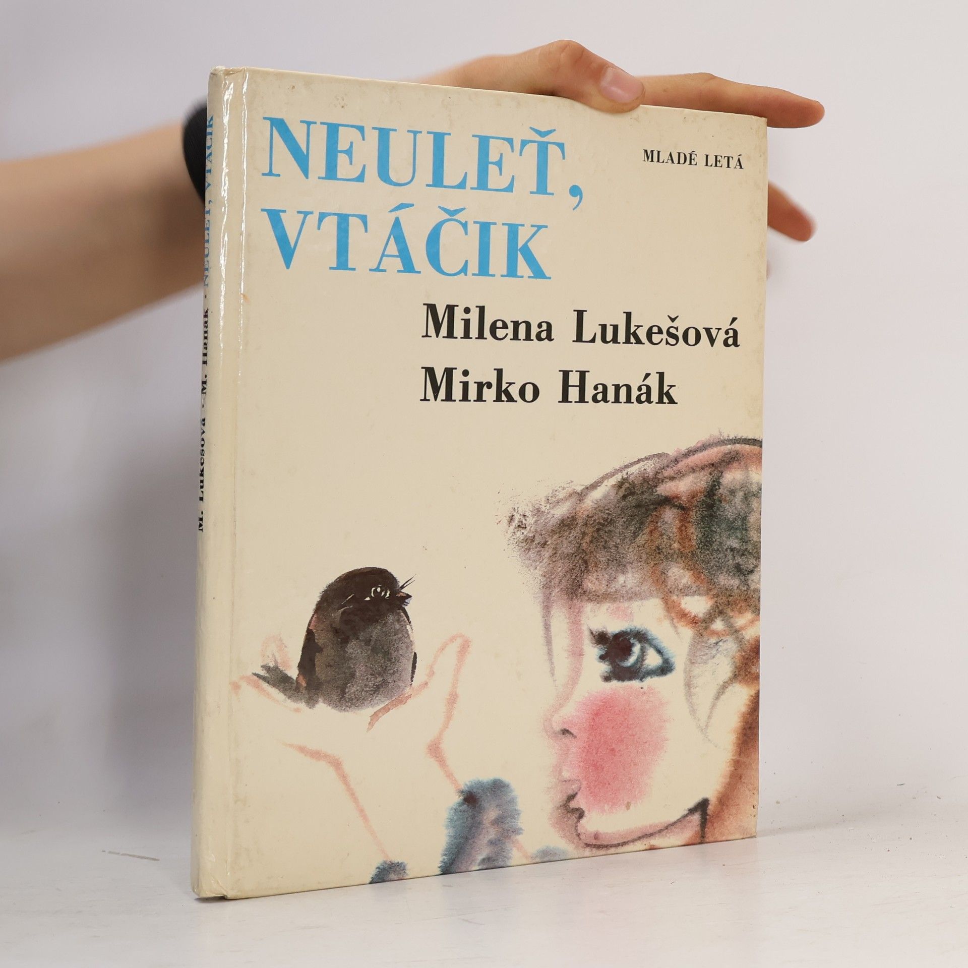 Neuleť, vtáčik