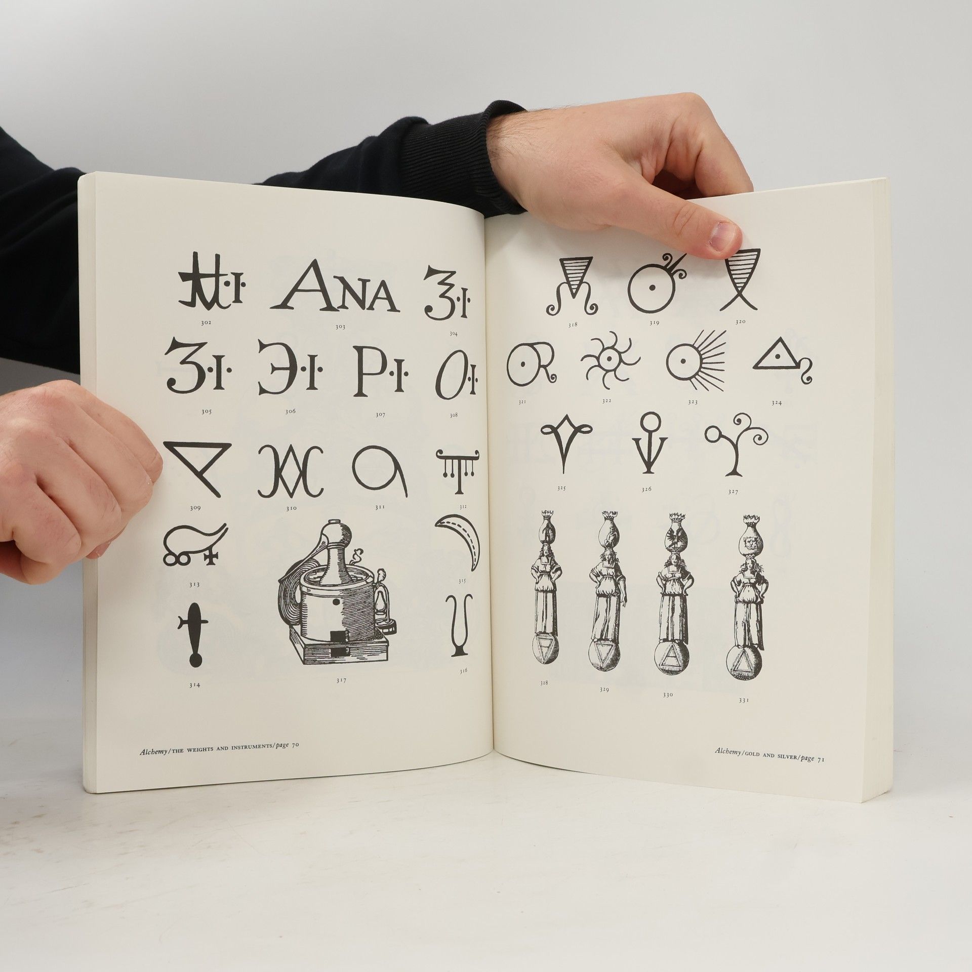 Ernst Lehner Dover Pictorial Archive Series: Symbols, Signs and Signets