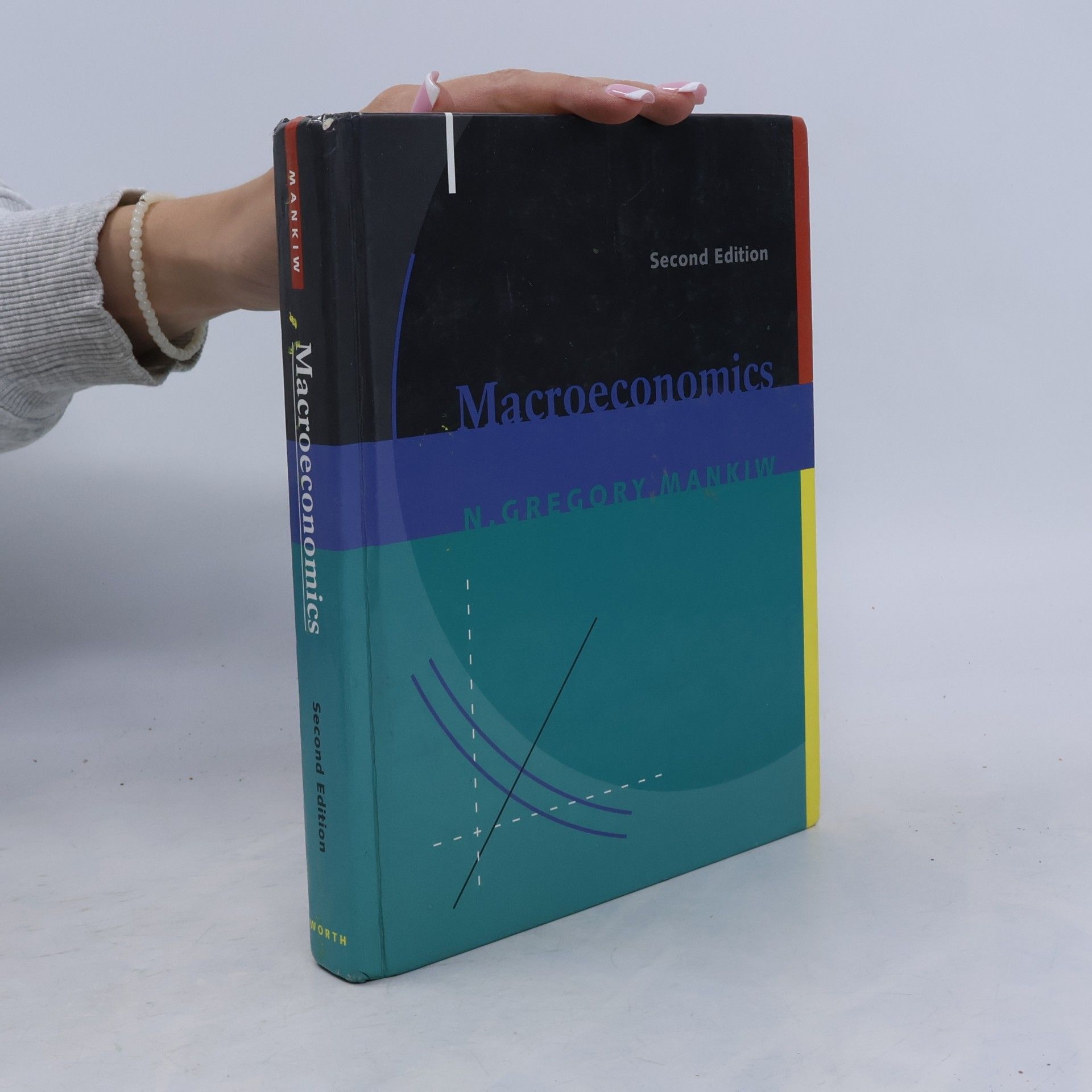 N. Gregory Mankiw Macroeconomics. Second Edition.