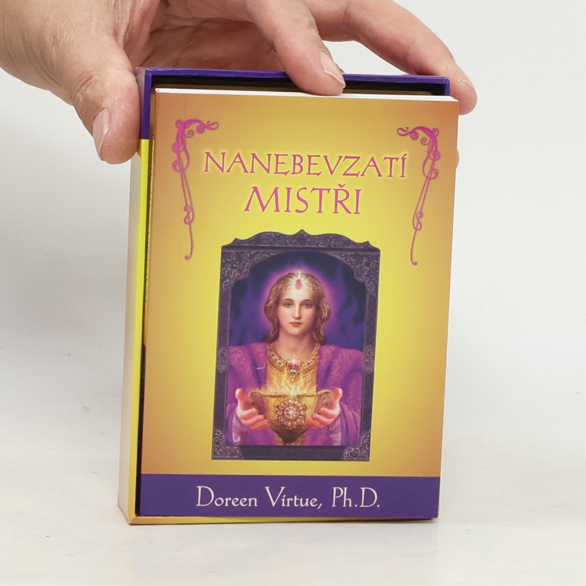 Doreen Virtue Nanebevzatí mistři (kniha, 44 karet)
