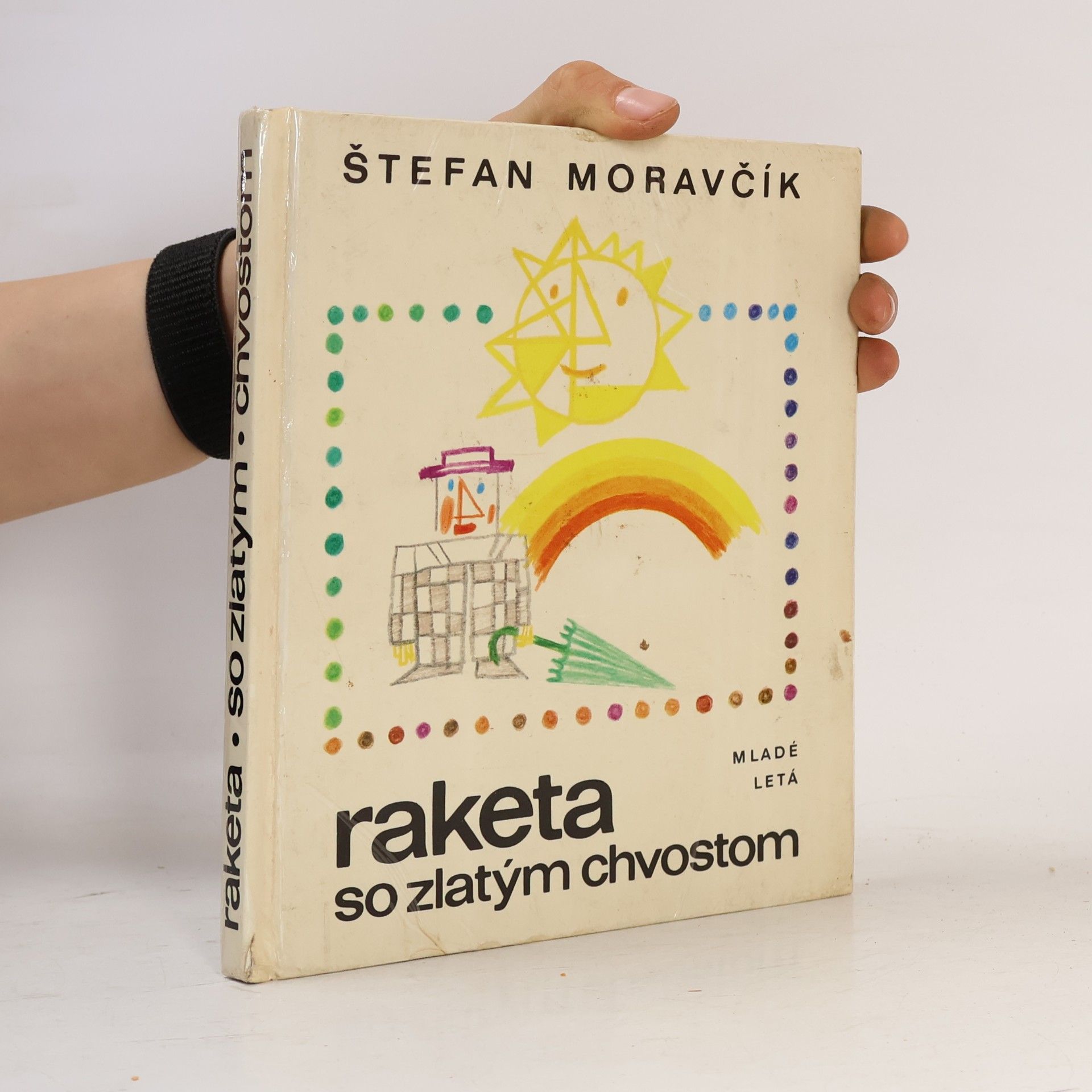 Raketa so zlatým chvostom