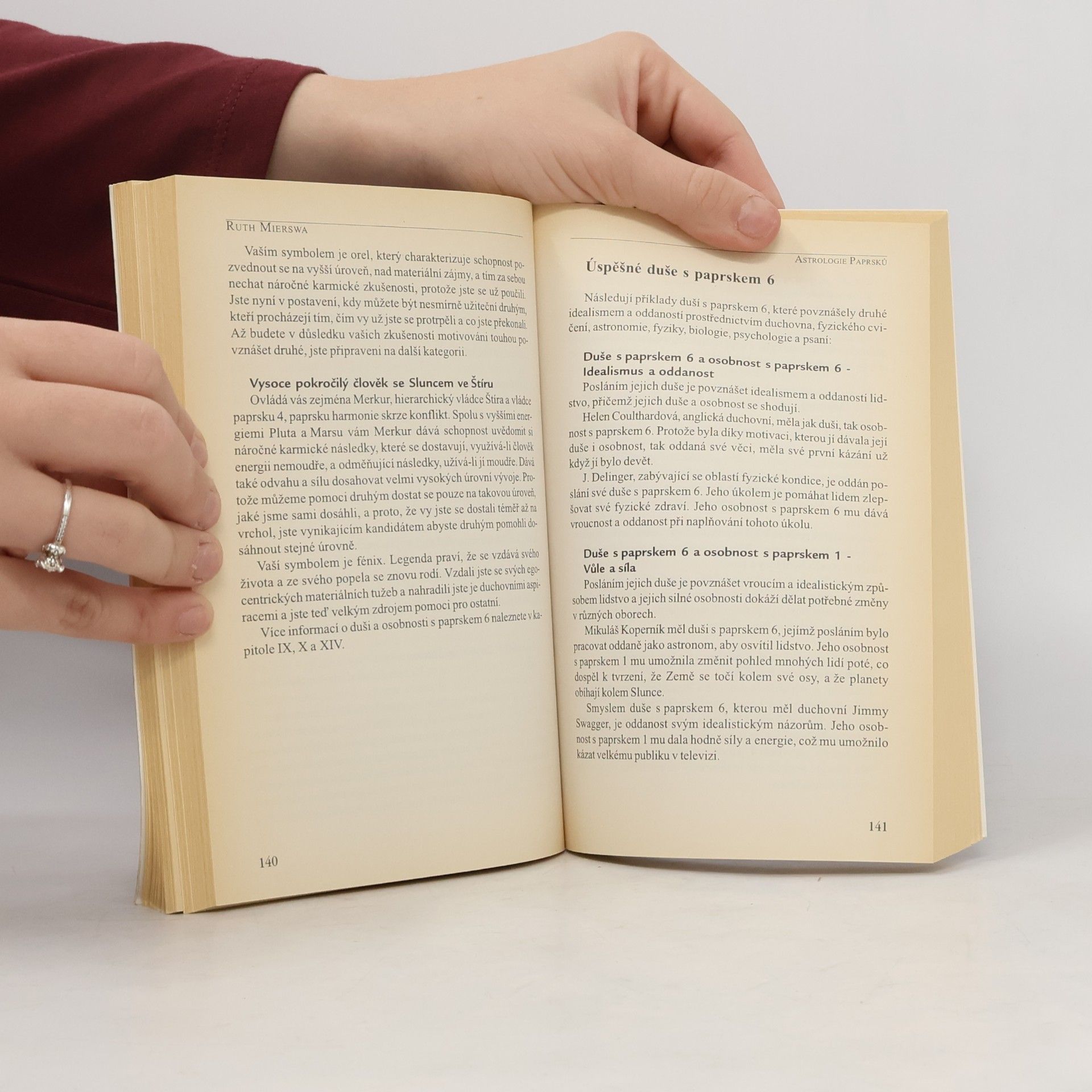 Ruth Mierswa Astrologie paprsků
