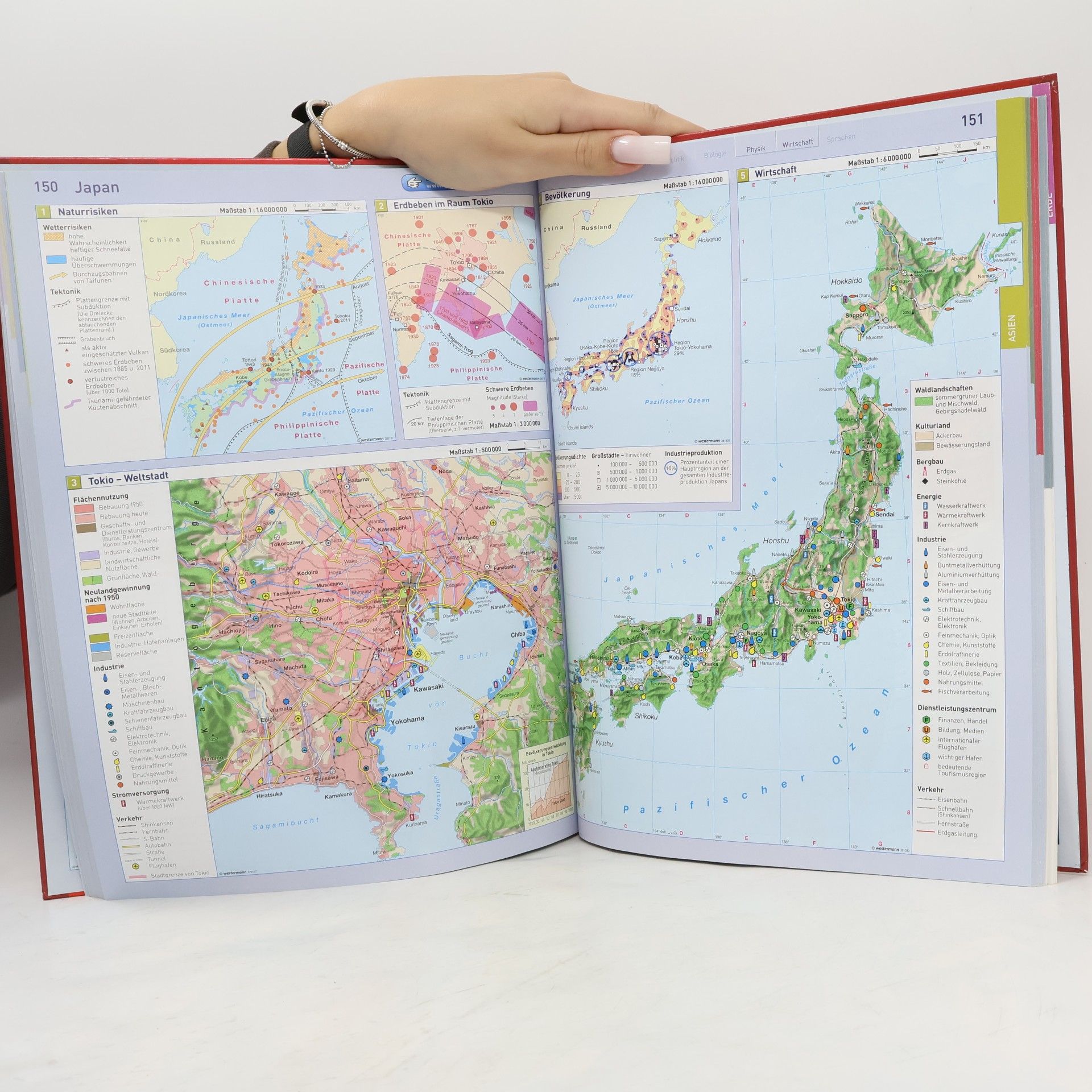 Collectif d'auteurs Diercke Drei. Universalatlas