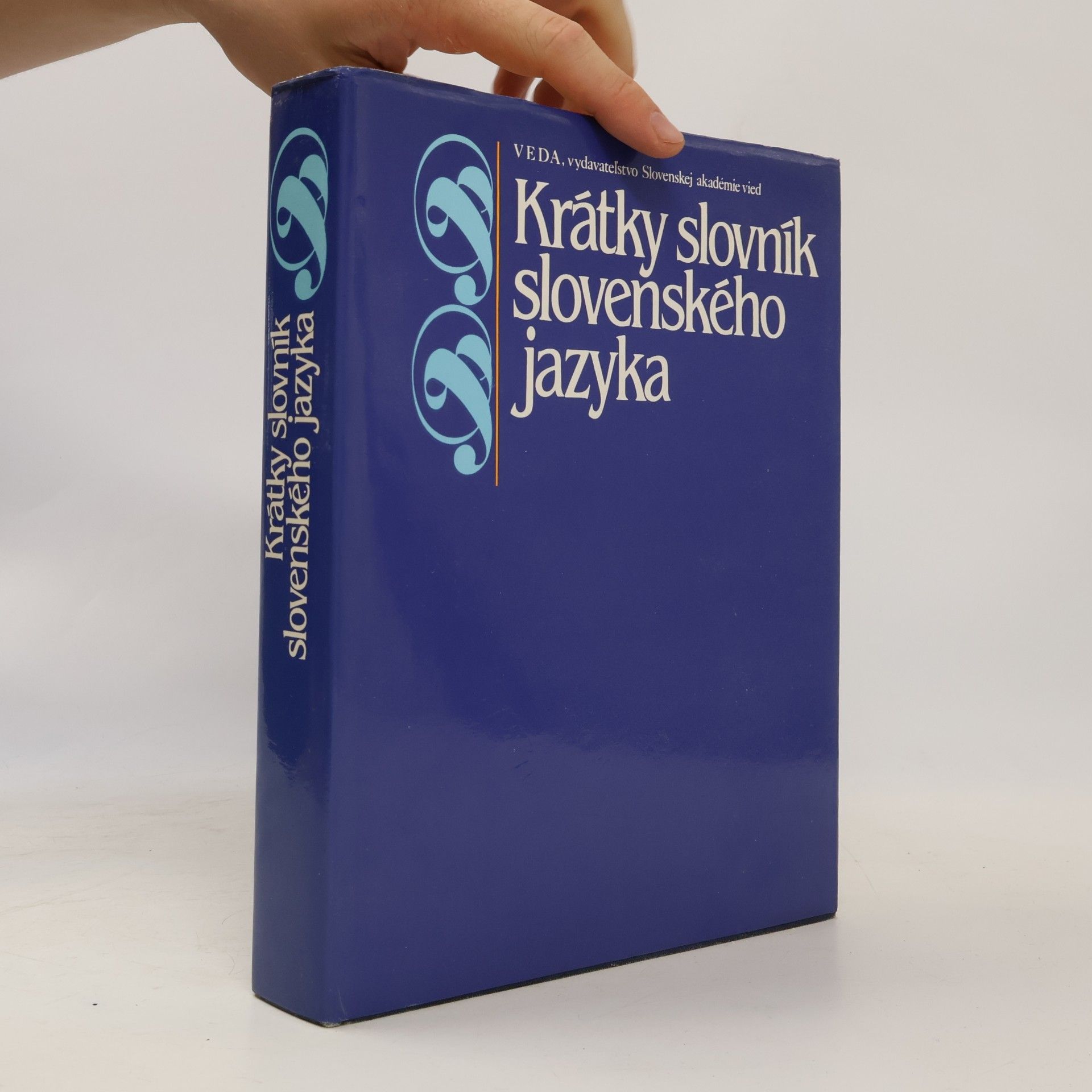 Mária Pisárčiková Krátky slovník slovenského jazyka
