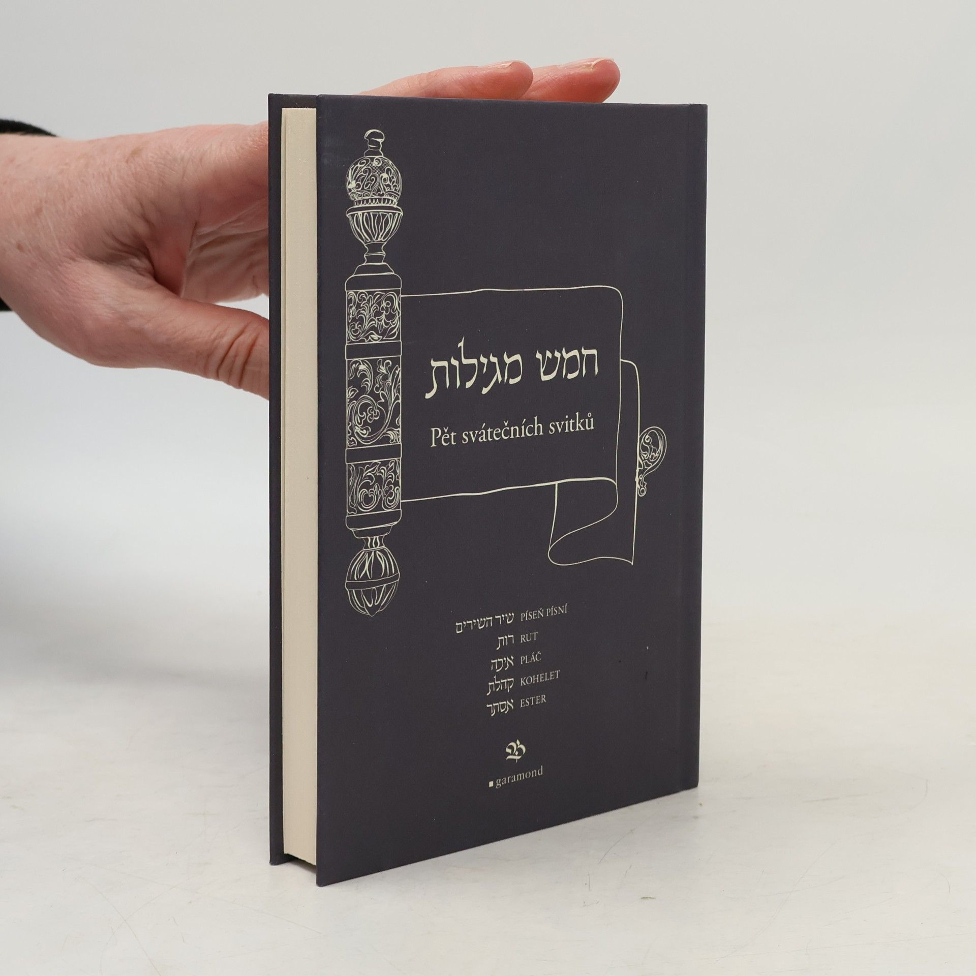 Various authors Pět svátečních svitků